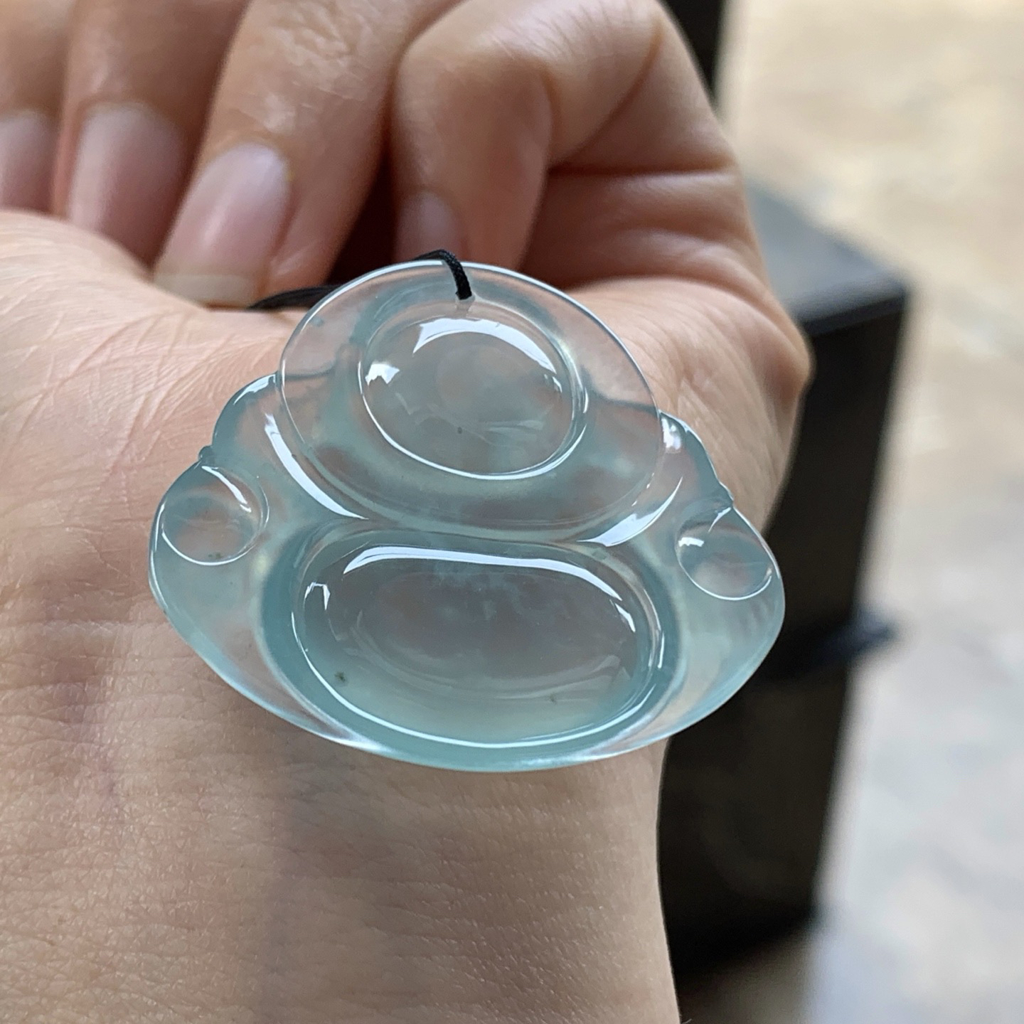 冰蓝佛公^_^透亮