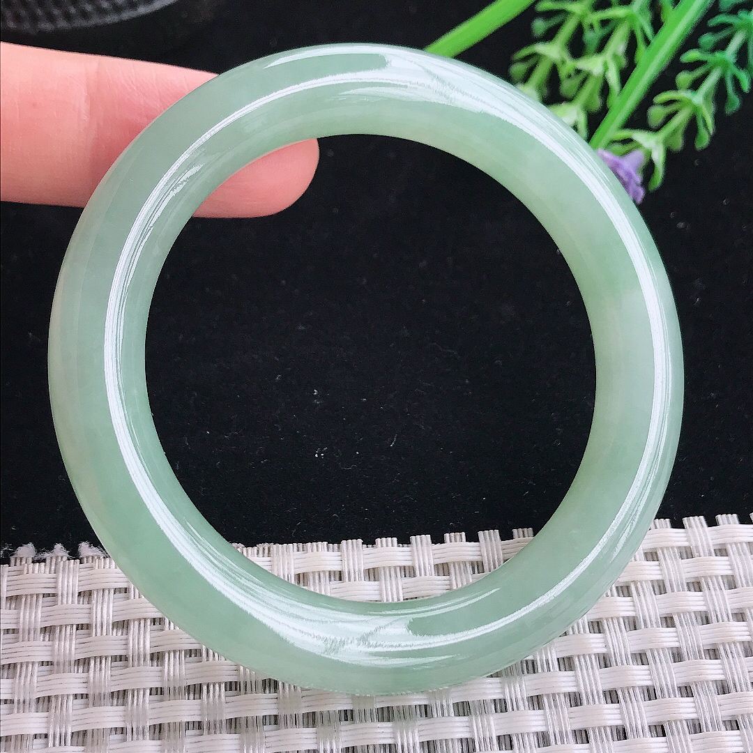 实拍A货翡翠52.5/10/9.5老坑冰胶果冻冰晴满绿圆条手镯翡翠玉镯平安镯