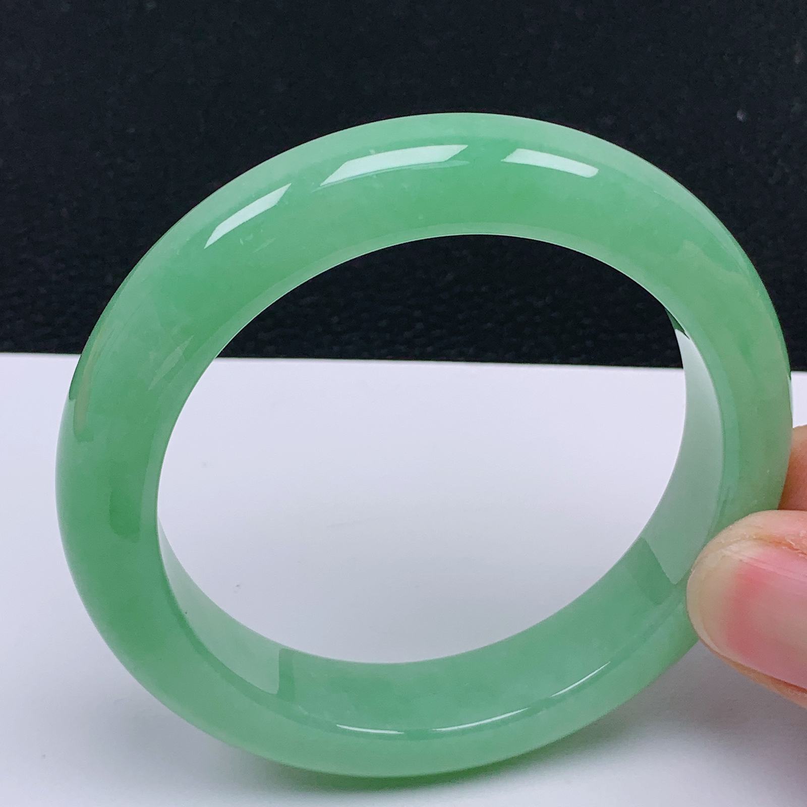 【超低价放漏】圈口55 天然翡翠老坑冰润满绿果绿色正圈手镯 尺寸55*12.6*9.2mm