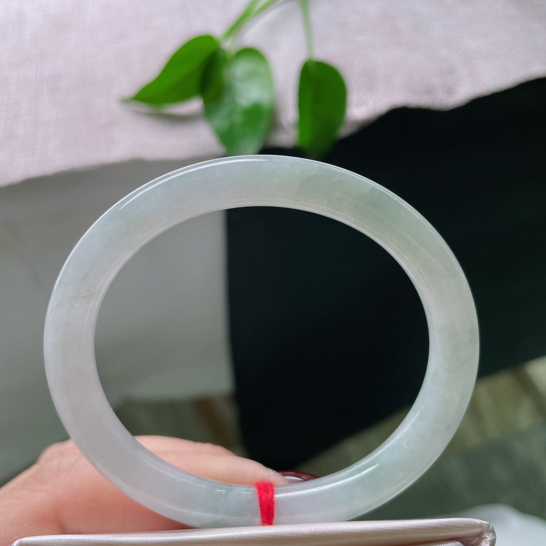 53.5（47.7）7.8，淡绿底贵妃，水头好，种老，温柔，小清新，皮纹，ss50362a