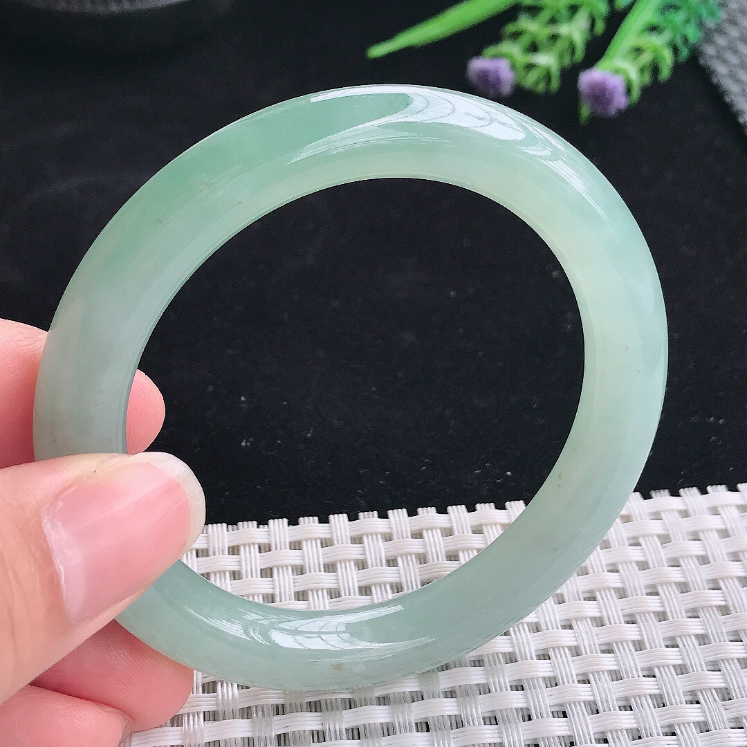 实拍A货翡翠54/9.6/9.5老坑冰胶水灵冰晴圆条手镯翡翠玉镯平安镯