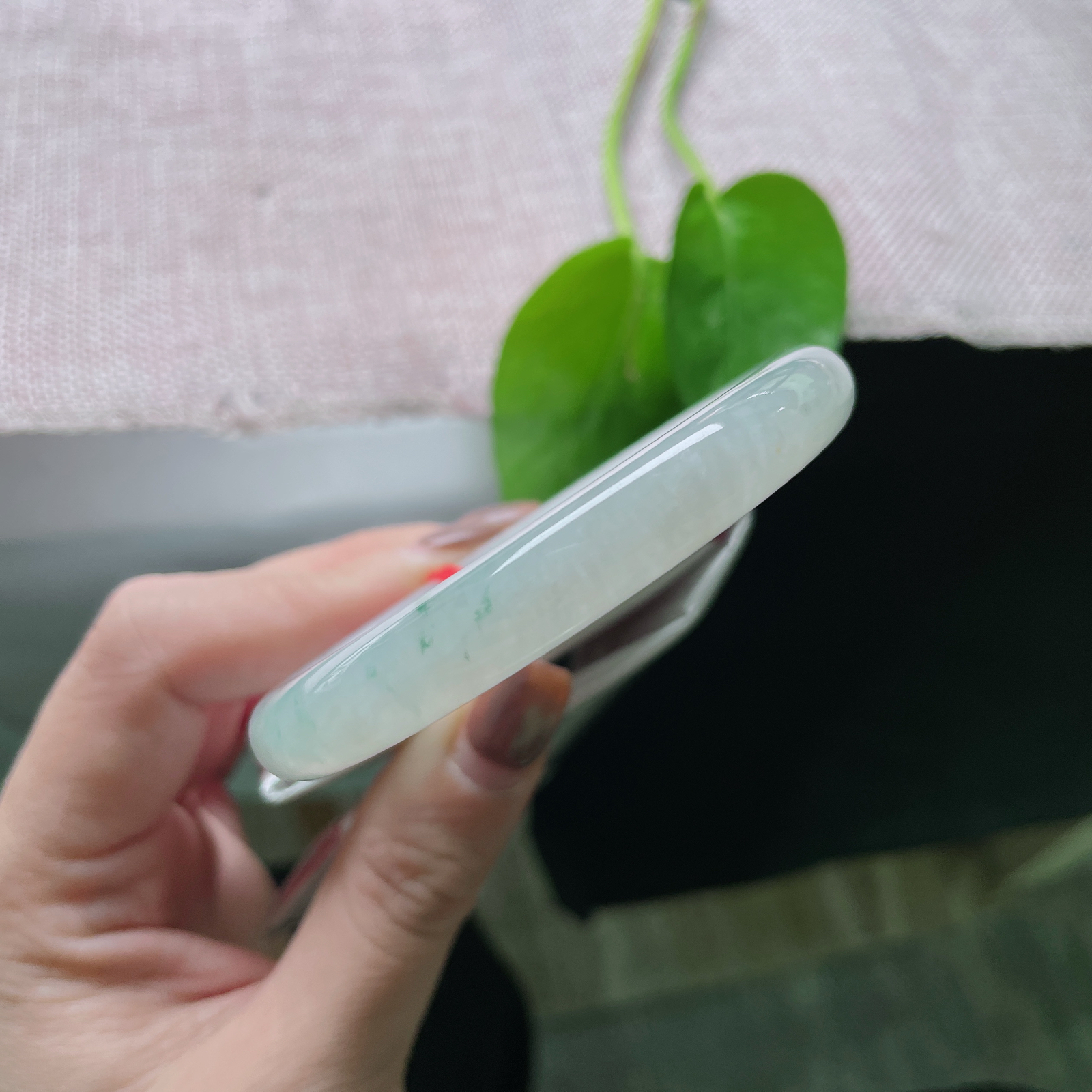 55.2/9.6，飘花圆条，细腻，水润，耐看，雅致，灵动ss49567a