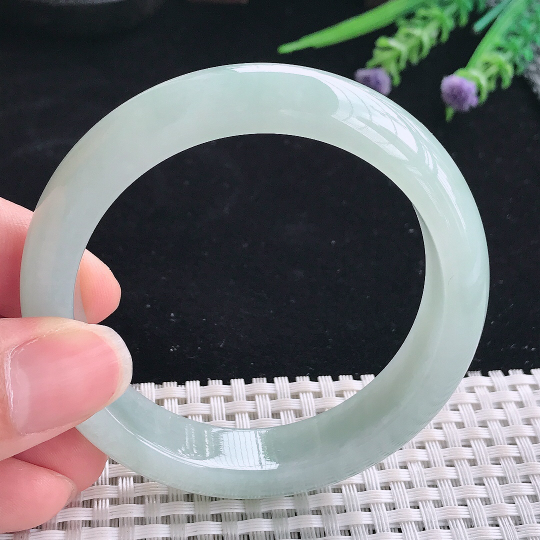 实拍A货翡翠55/13.3/8.5老坑冰润起胶冰晴绿手镯翡翠宽边玉镯平安镯美人镯