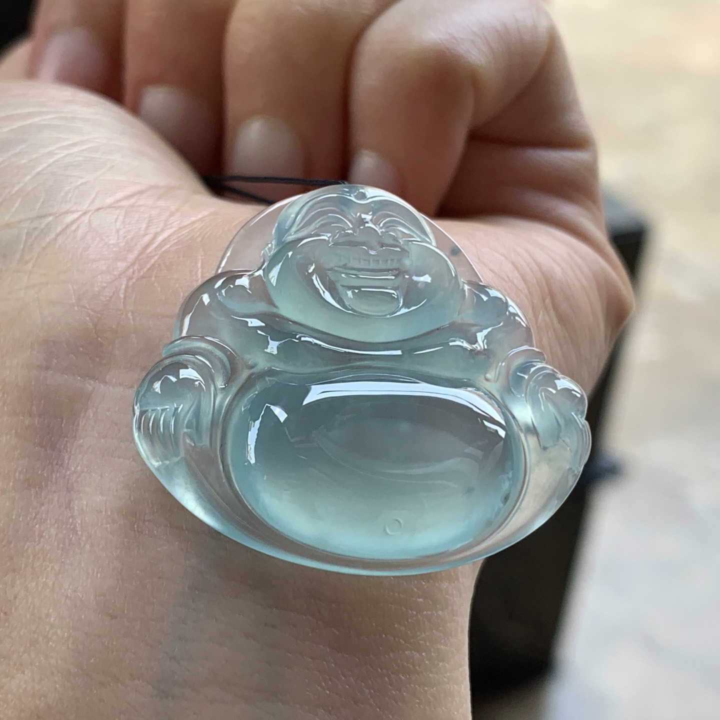 冰蓝佛公^_^透亮