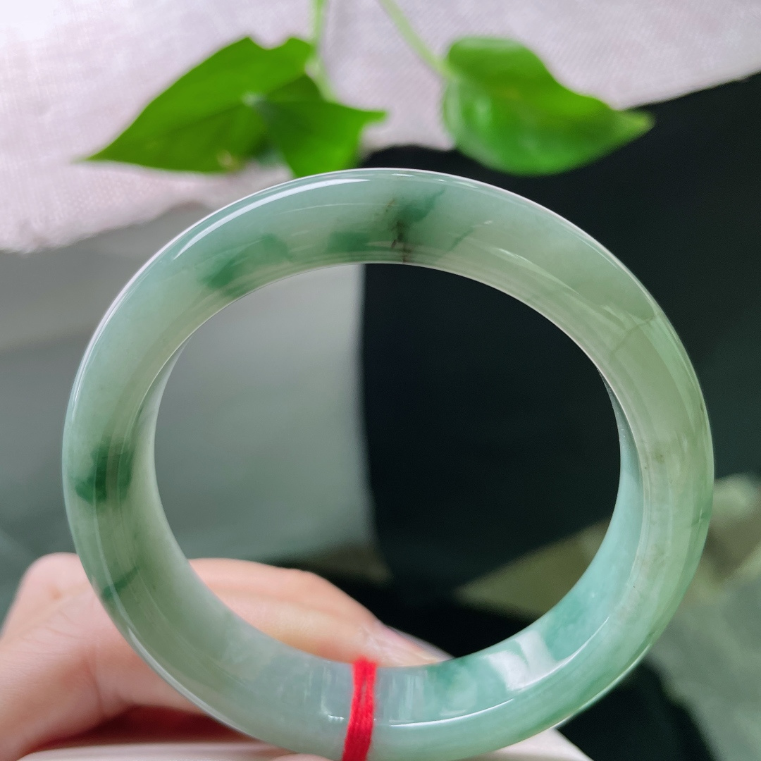 55.7/12.4/8.4飘花正圈，种老，油润有光泽，美得沉鱼落雁，皮纹，ss47255a