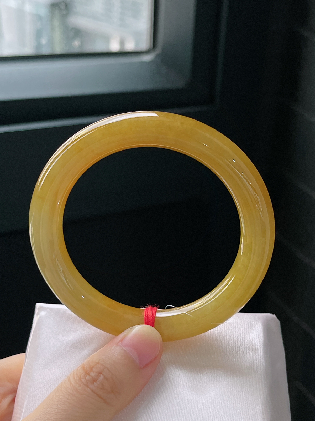 圆镯54.6圈口，冰糯种黄翡手镯