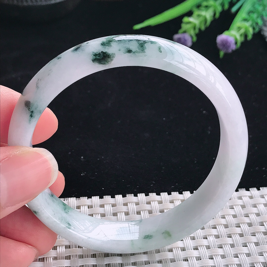 实拍A货翡翠57/13.3/7老坑精美温润飘花手镯翡翠宽边玉镯平安镯美人镯