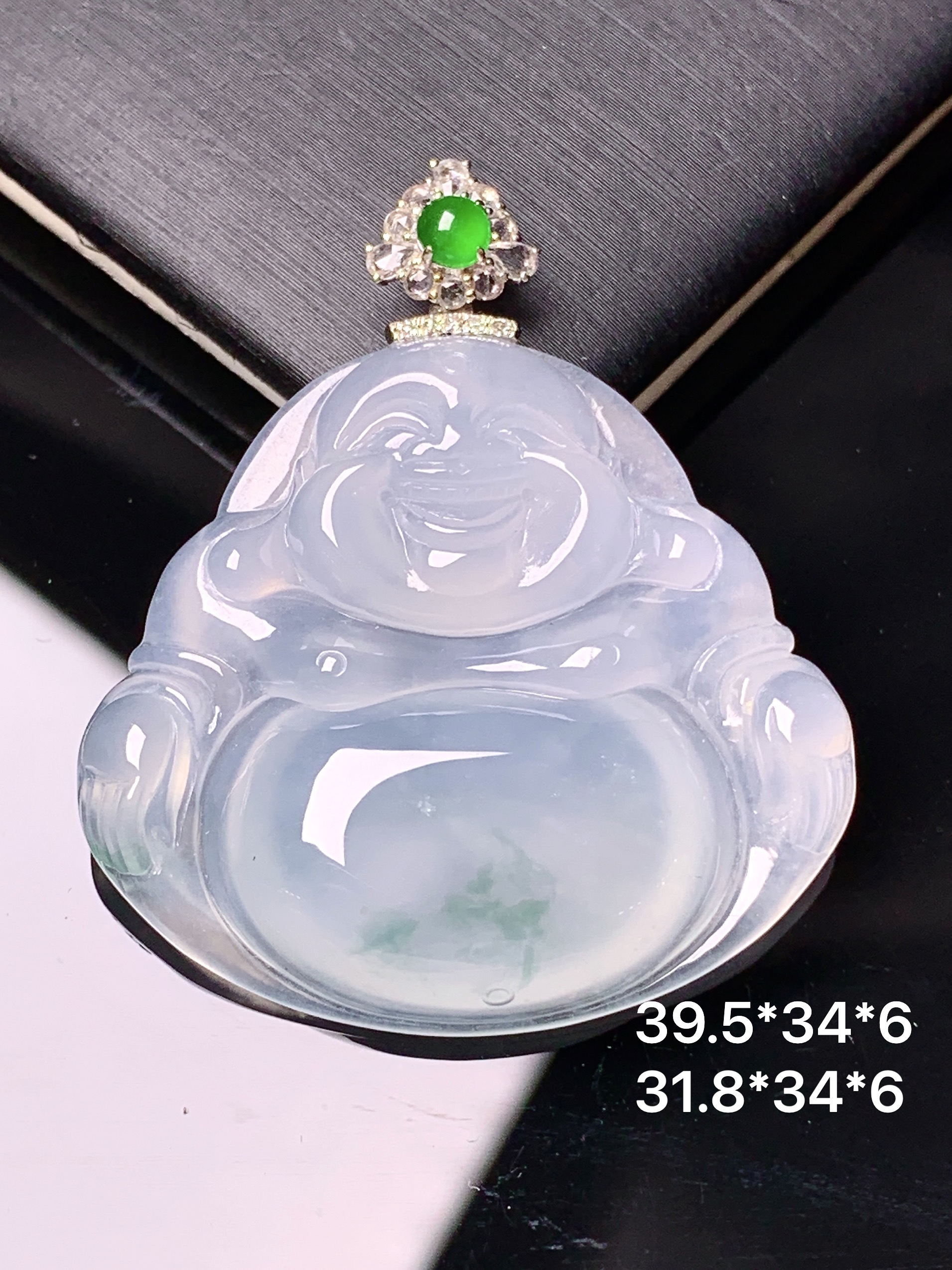 18k金钻镶嵌冰种佛公吊坠 玉质细腻 水润亮眼 色泽艳丽 整体尺寸39.5*34*6a2