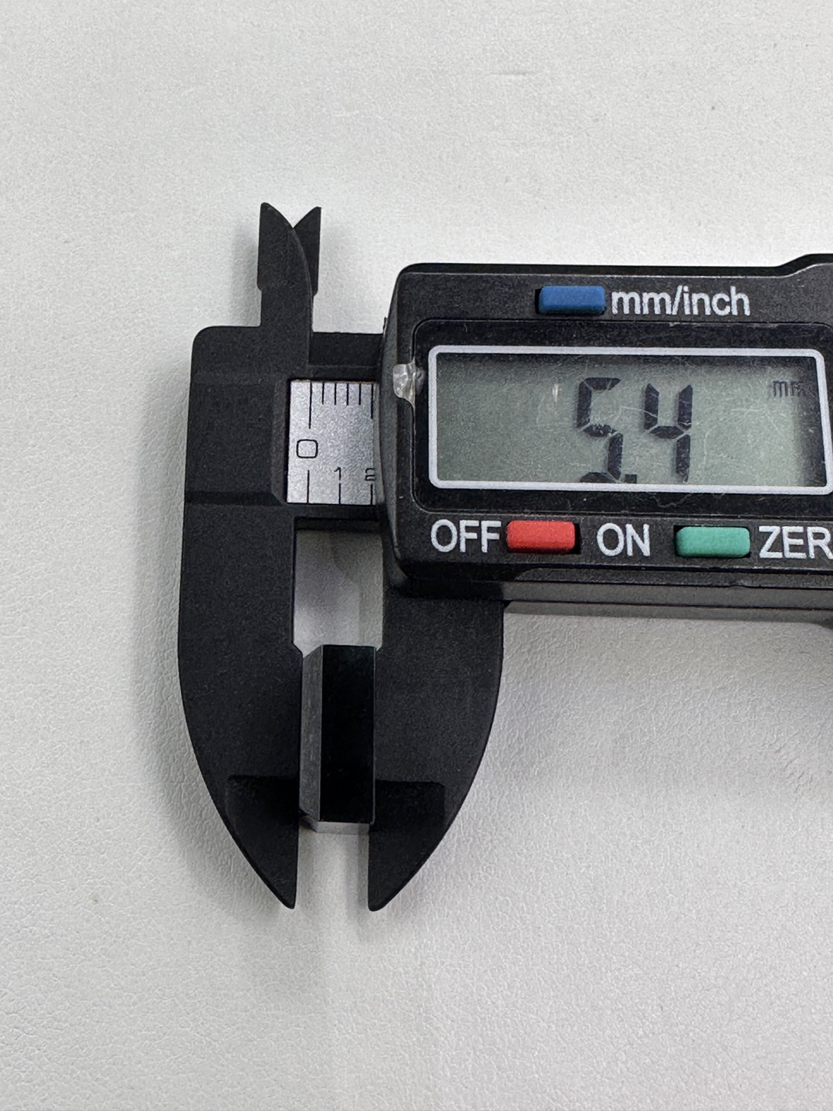 【墨翠方形戒面】  黑度极黑  灯照全透  底极细腻  完美无裂  品相极好  性价比高