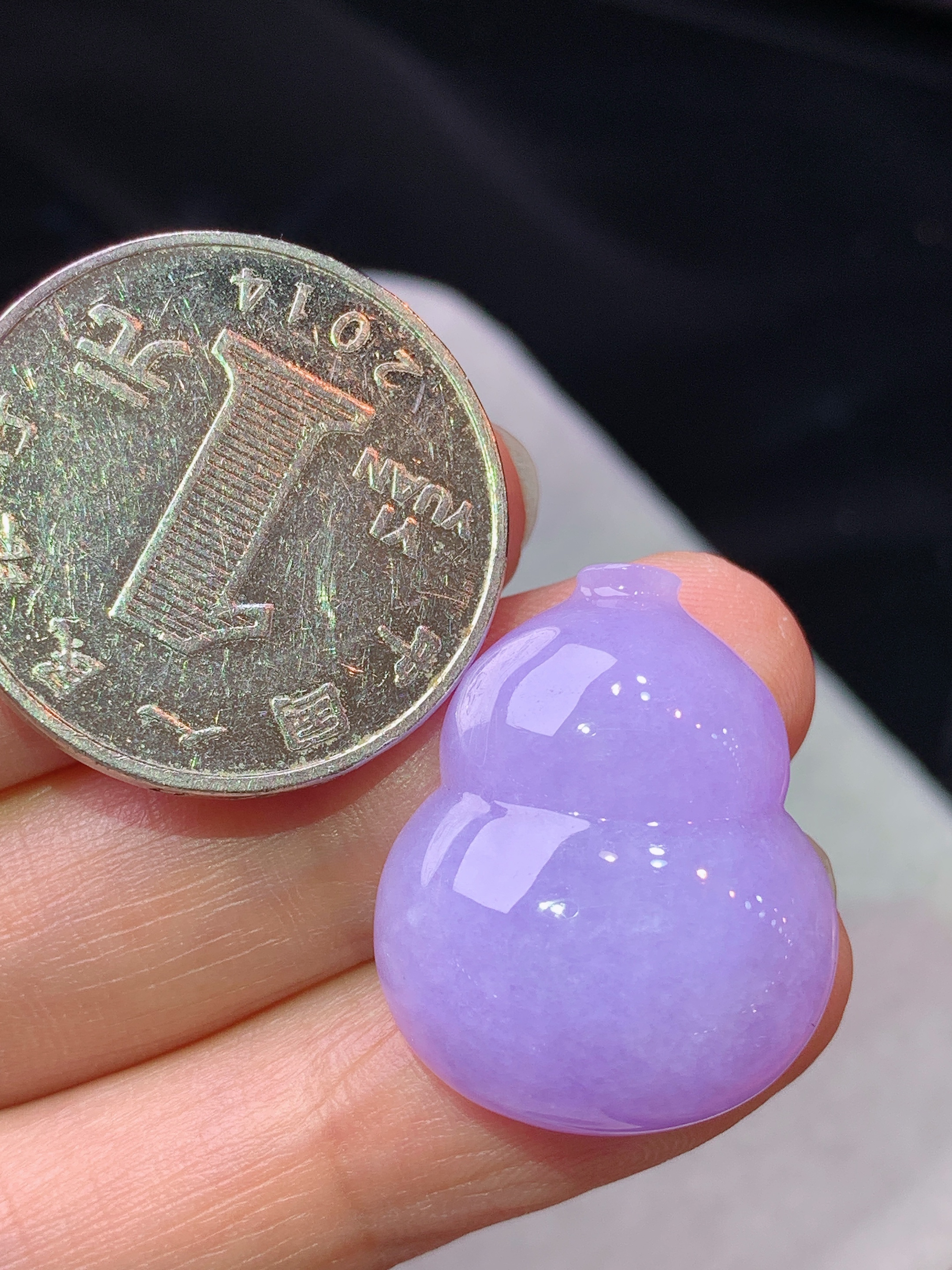 镶嵌款 紫罗兰葫芦吊坠 玉质细腻 色泽艳丽清新 水润亮眼 整体尺寸24*19.5*7m2