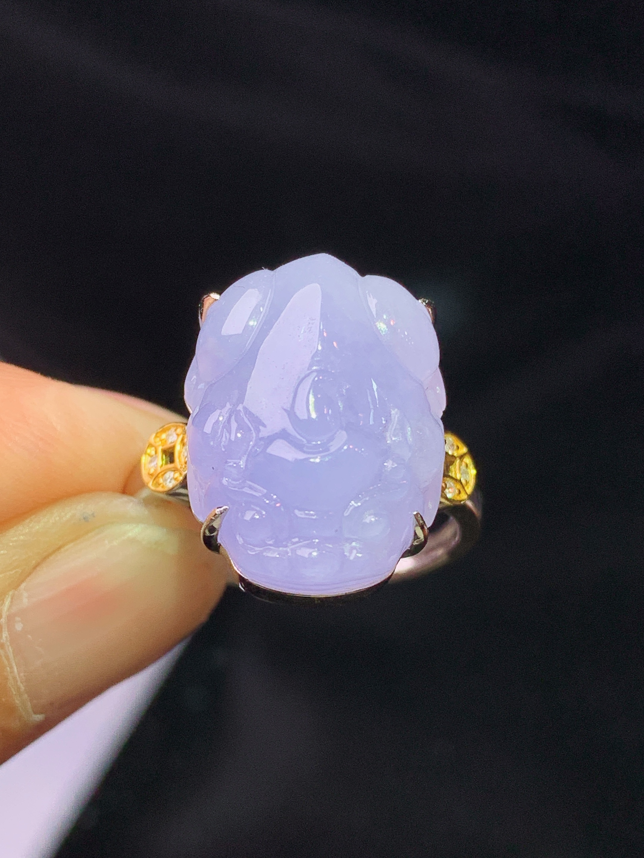 18k金钻镶嵌紫罗兰貔貅戒指 吊坠 玉质细腻 水润亮眼 色泽艳丽 圈口14 裸石尺寸17.8*13.