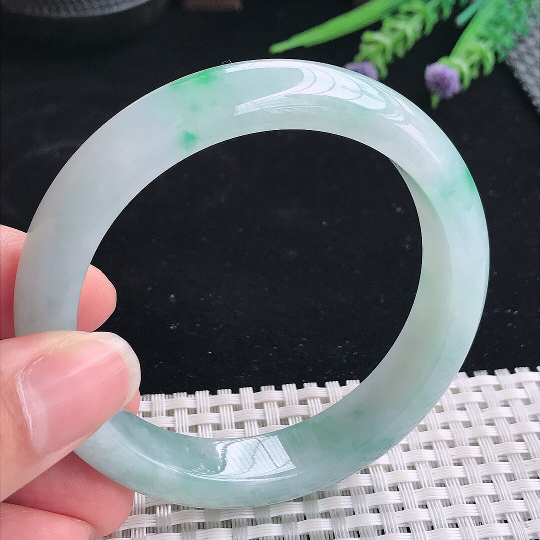 实拍A货翡翠58/12.9/8.5老坑冰润起胶飘绿手镯翡翠宽边玉镯平安镯美人镯