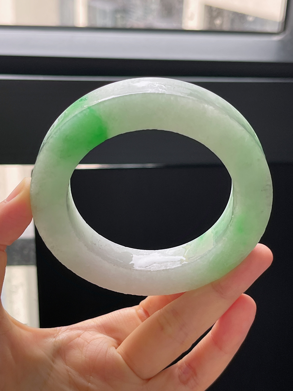 翡翠毛坯，⭕️正圈最大做66，圆条最大做62；最小做57.8