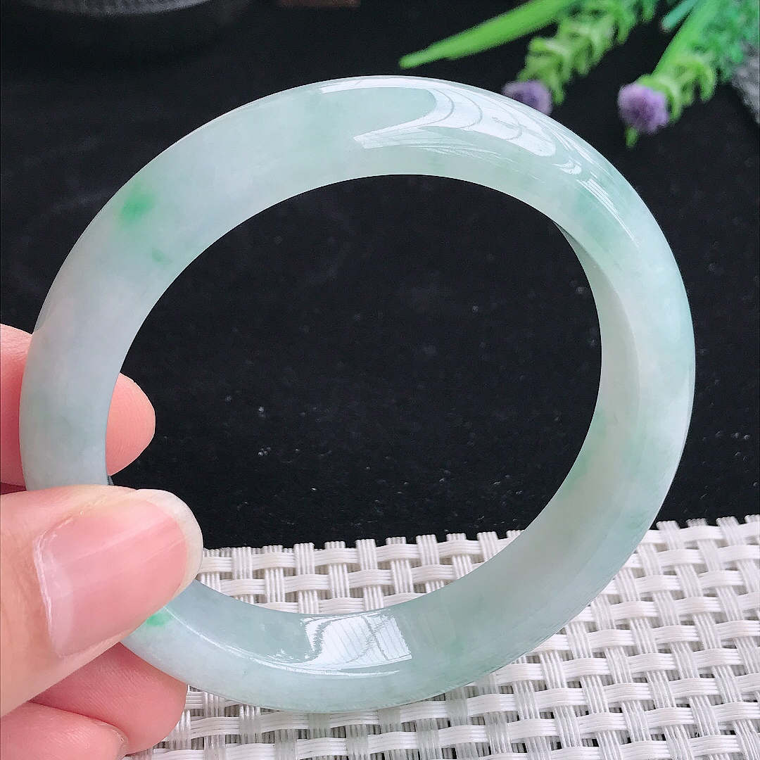 实拍A货翡翠58/12.9/8.5老坑冰润起胶飘绿手镯翡翠宽边玉镯平安镯美人镯