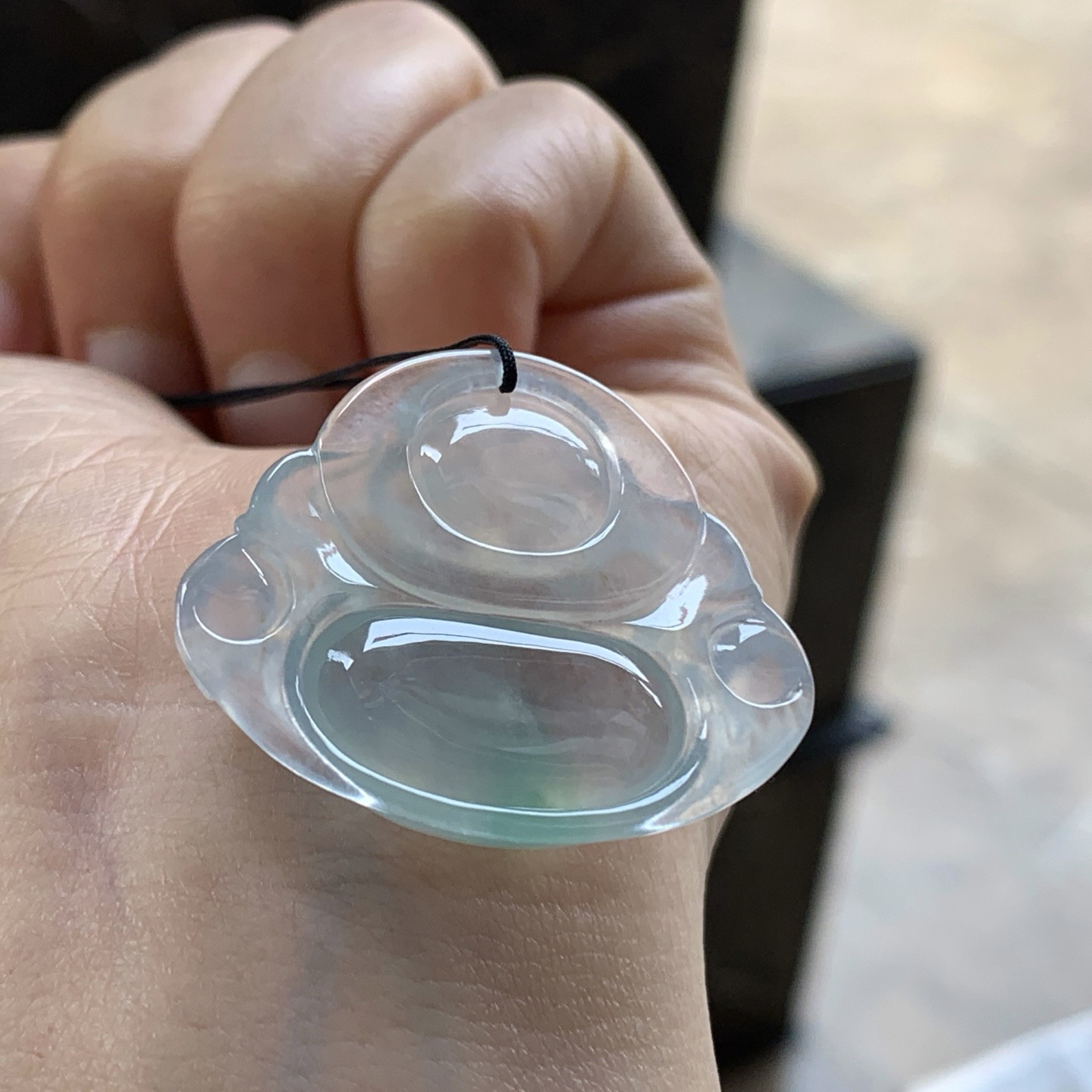 冰飘绿佛公^_^冰透