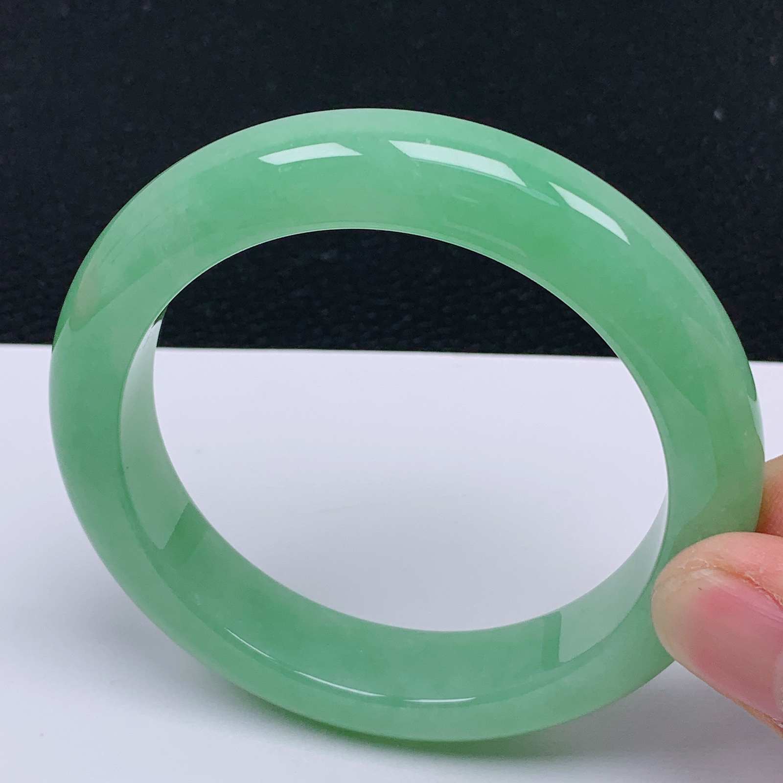 【超低价放漏】圈口55 天然翡翠老坑冰润满绿果绿色正圈手镯 尺寸55*12.6*9.2mm