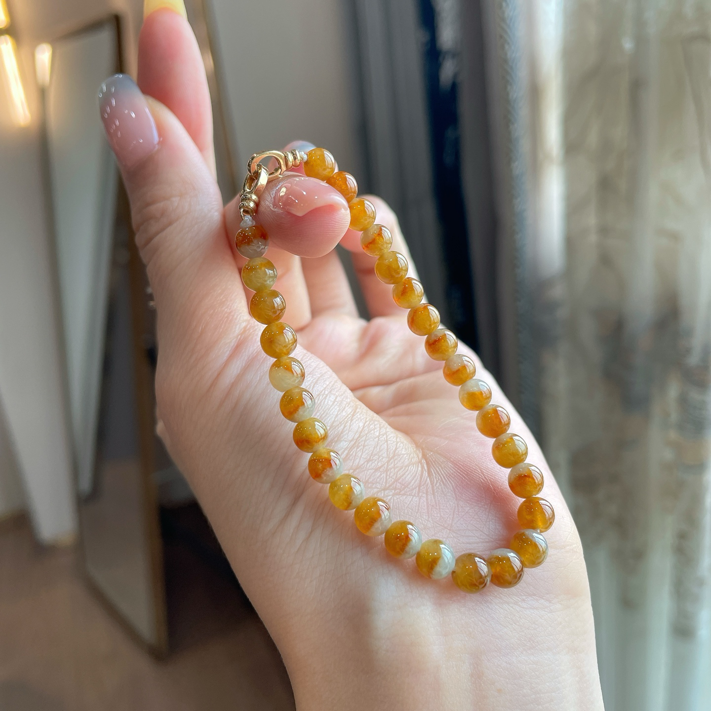 冰黄手串  18K  
尺寸：6/29颗