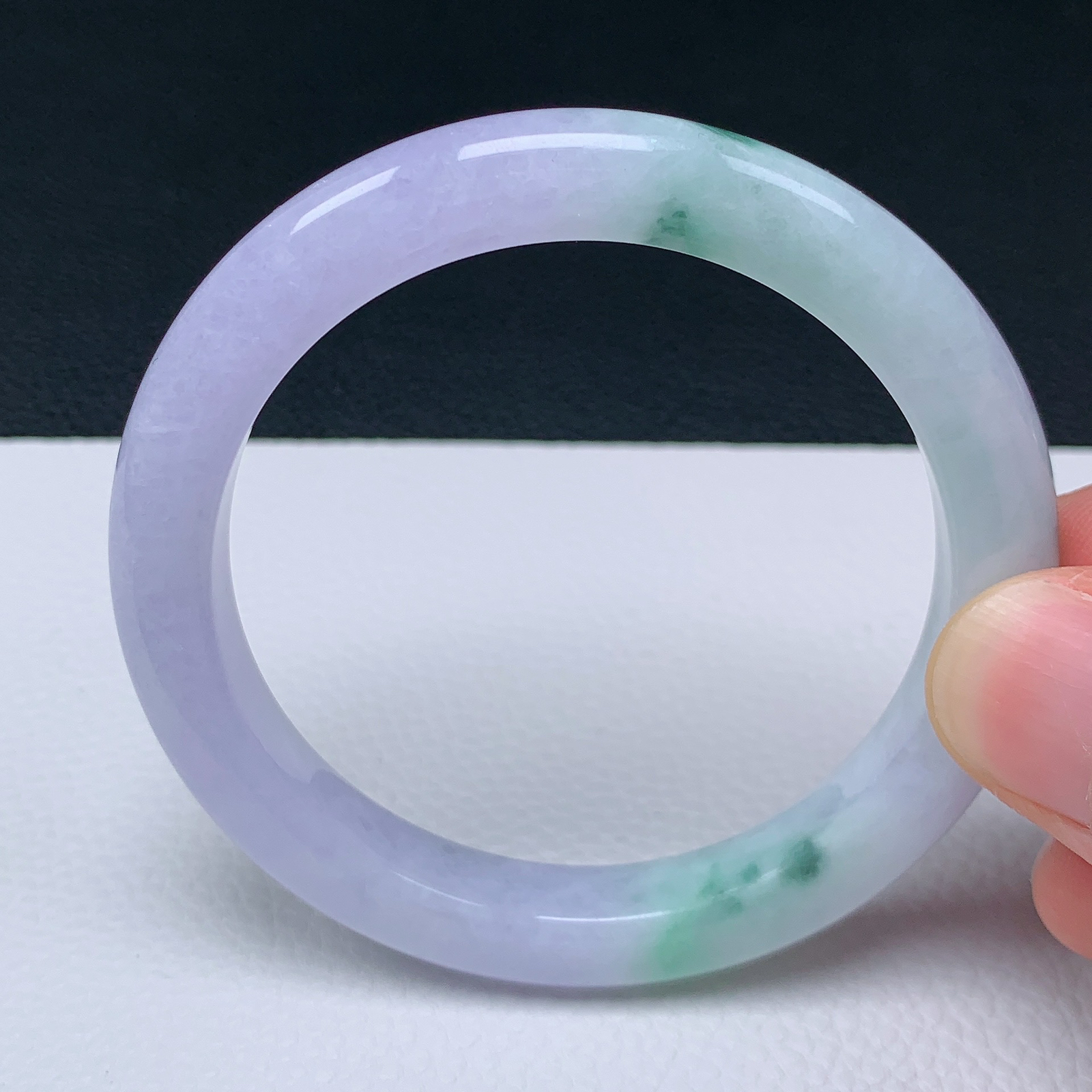 天然翡翠圈口56-57老坑冰透春彩紫罗兰手镯 玉质细腻 种水好 尺寸：56.3-8.8-8.3mm  M3