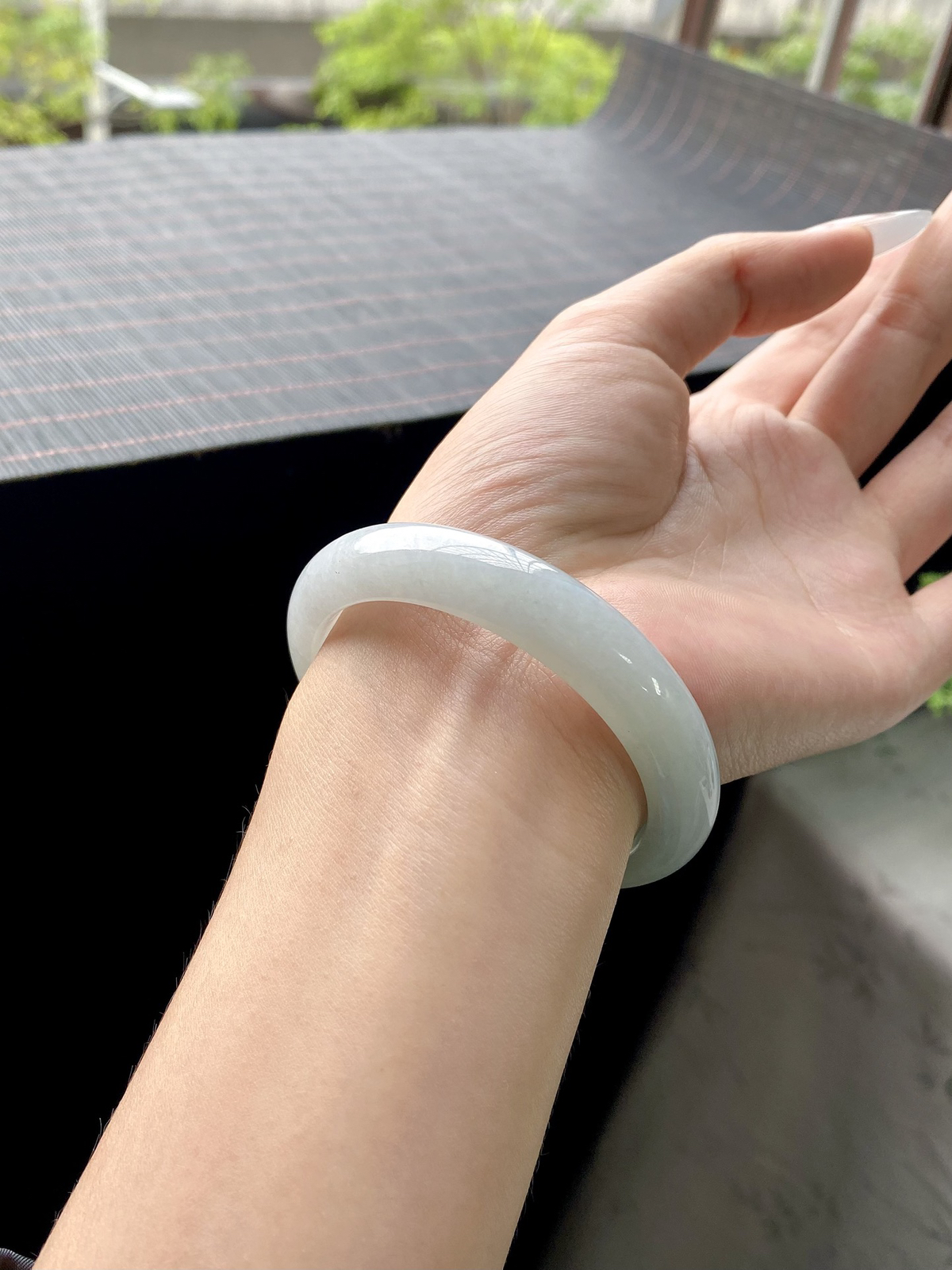 黄翡正圈手镯
⭕️56-12-8.2