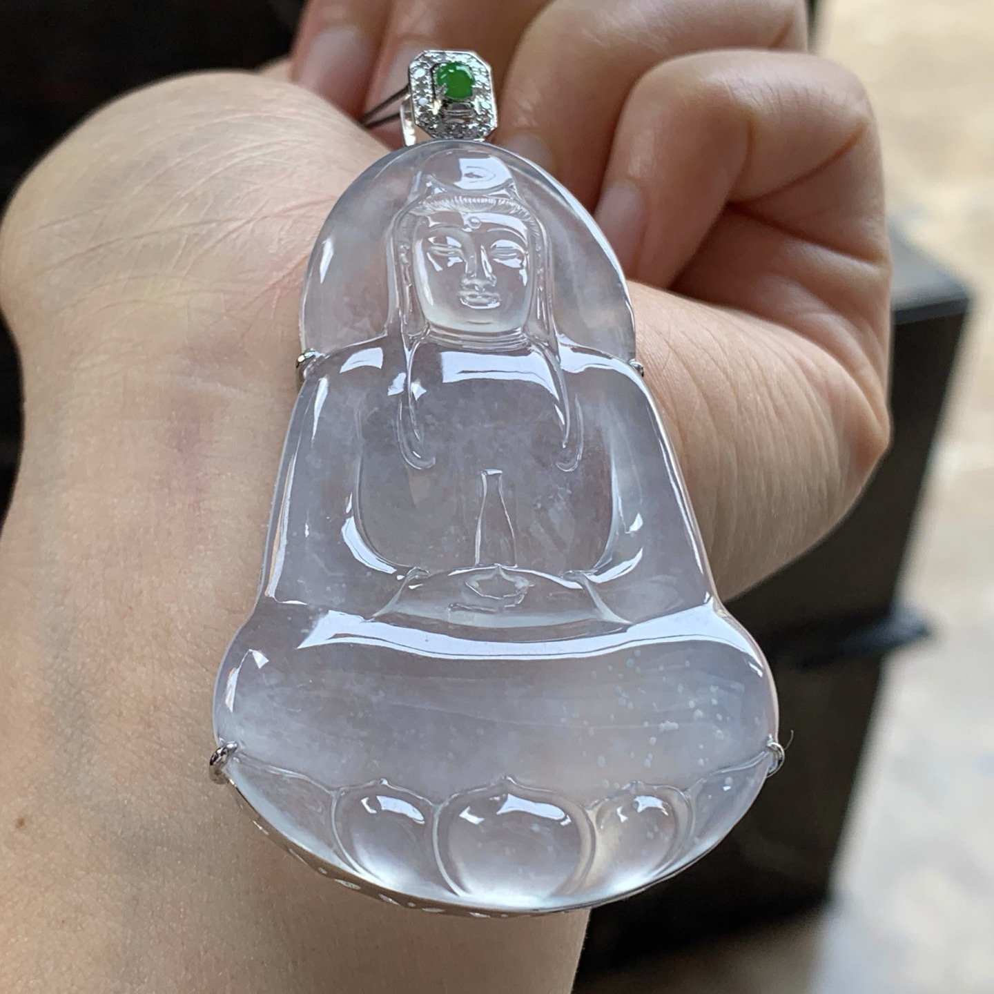 金钻镶嵌冰种观音^_^冰透