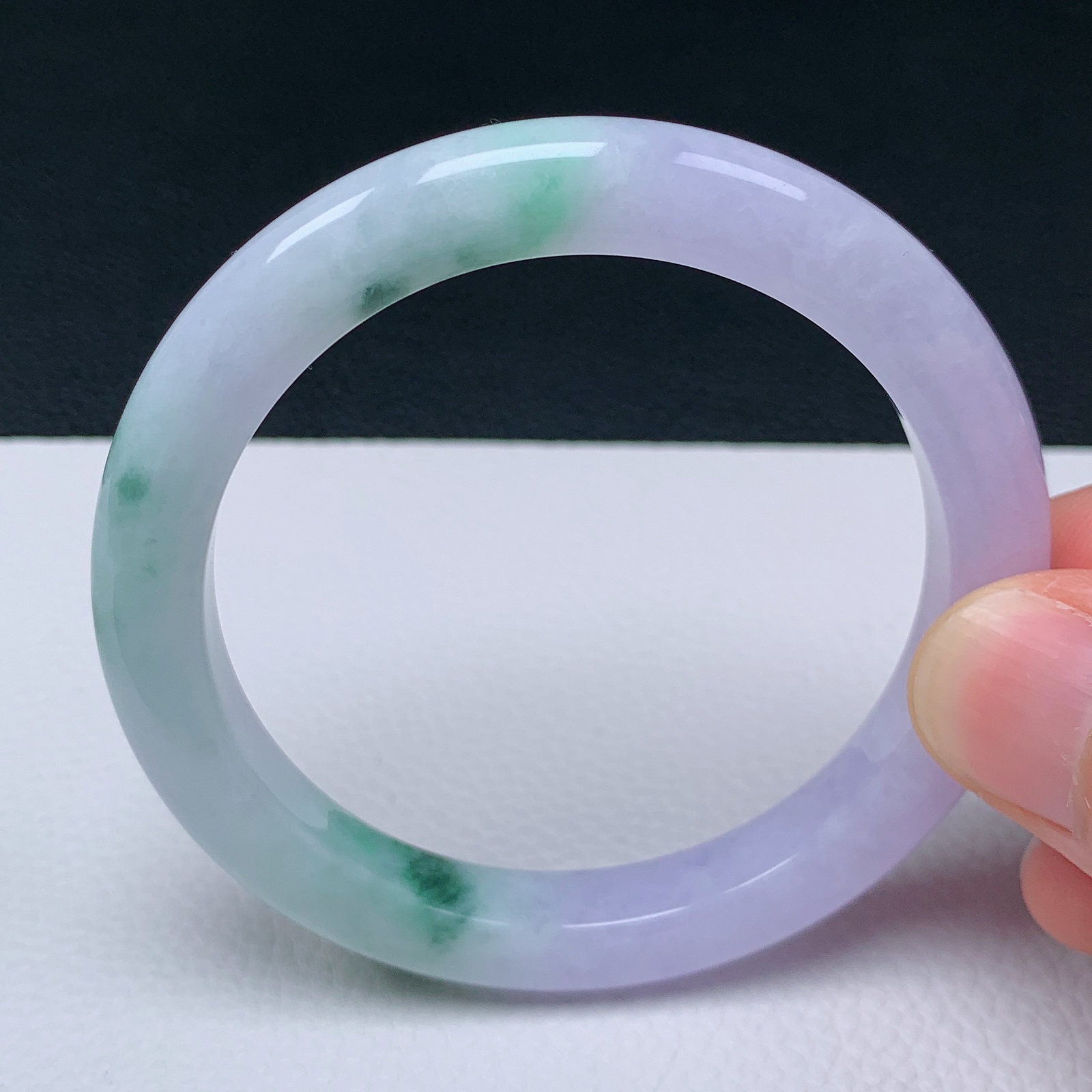 天然翡翠圈口56-57老坑冰透春彩紫罗兰手镯 玉质细腻 种水好 尺寸：56.3-8.8-8.3mm  M3