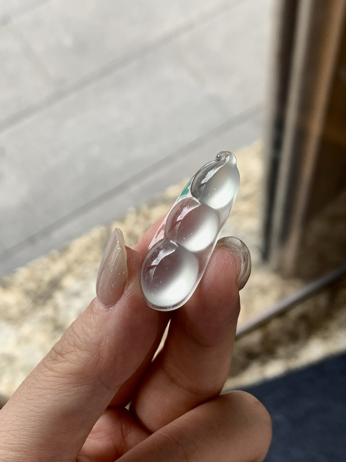 高冰福豆素件
裸石：34.5-13.8-7.2..