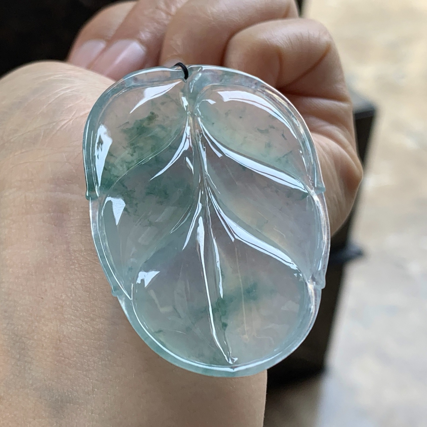 冰飘花叶子^_^冰透