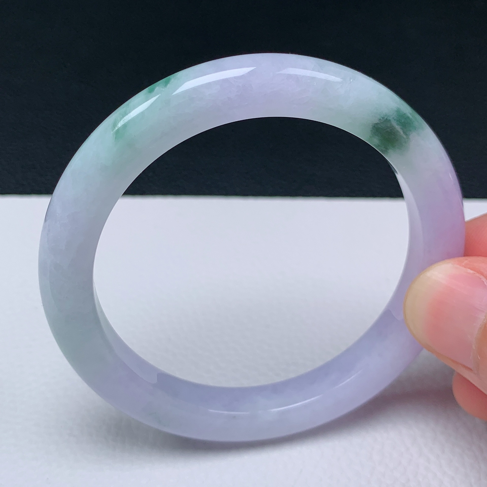 天然翡翠圈口56-57老坑冰透春彩紫罗兰手镯 玉质细腻 种水好 尺寸：56.3-8.8-8.3mm  M3