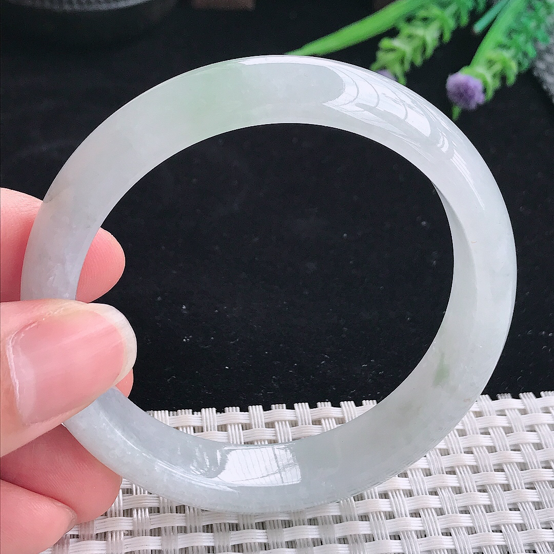 实拍A货翡翠57.5/13.4/8老坑冰润起胶晴水手镯翡翠宽边玉镯平安镯美人镯