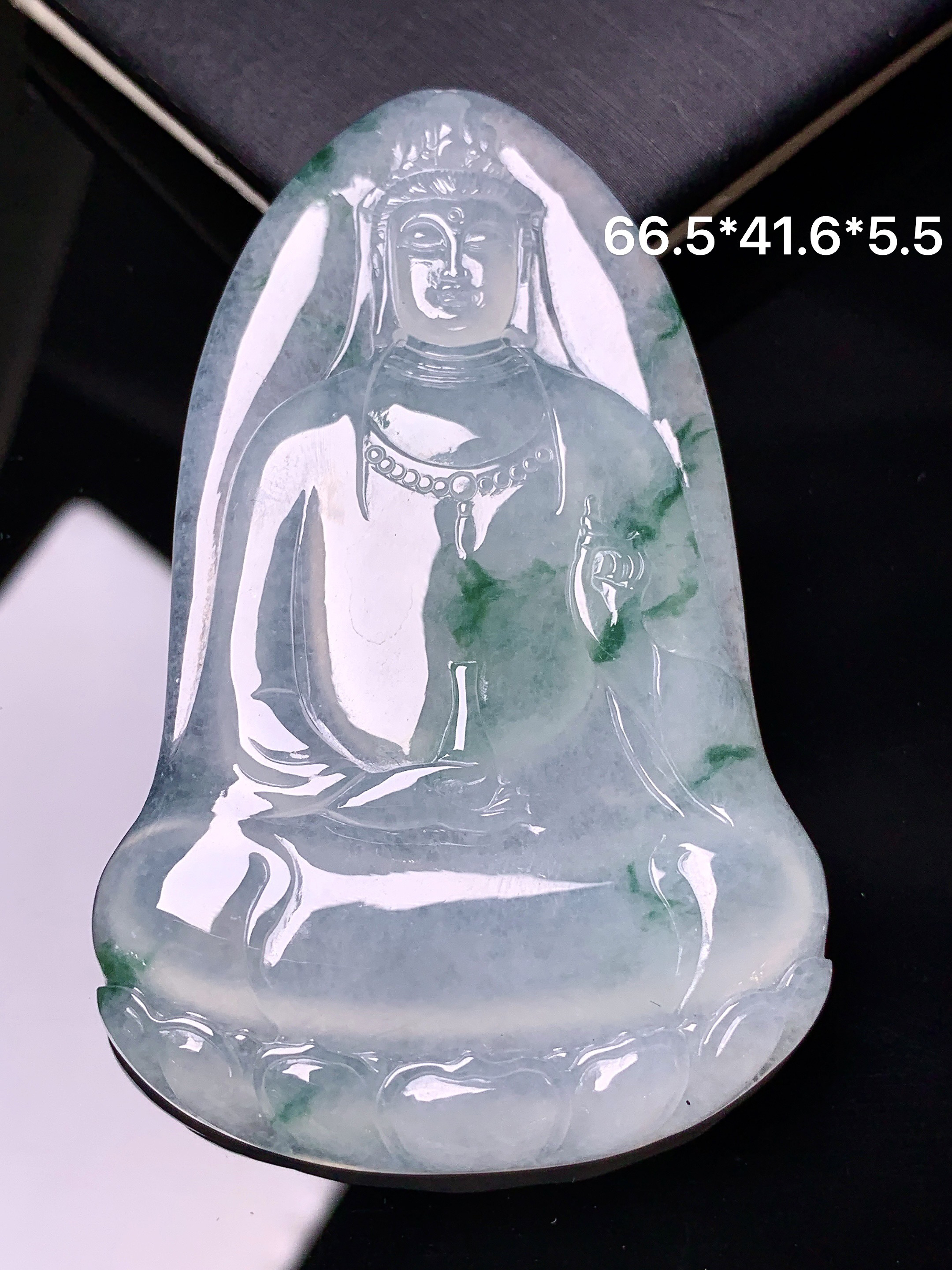 冰种飘花观音菩萨吊坠 玉质细腻 水润亮眼 色泽艳丽 整体尺寸66.5*41.6*5.5a2