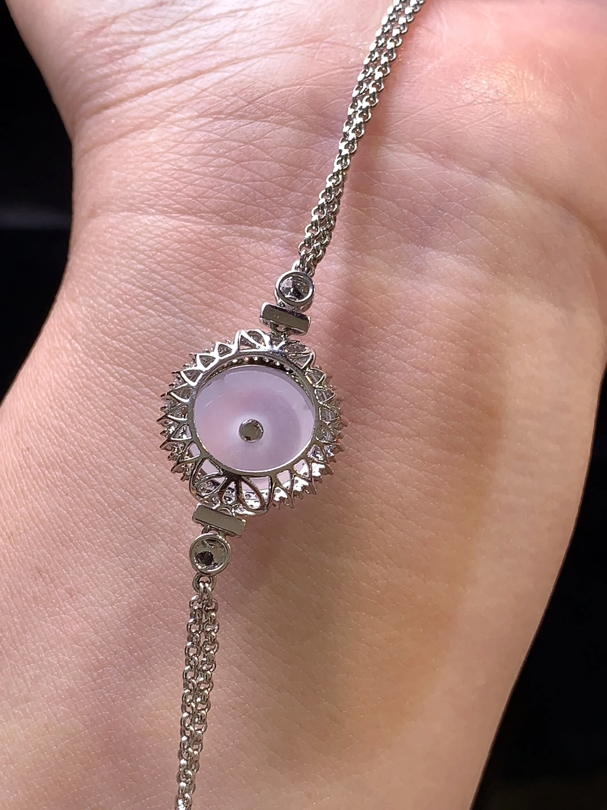 18k金钻镶嵌冰种平安扣手链 玉质细腻 色泽清新艳丽 整体尺寸26.8*16.3*9.5