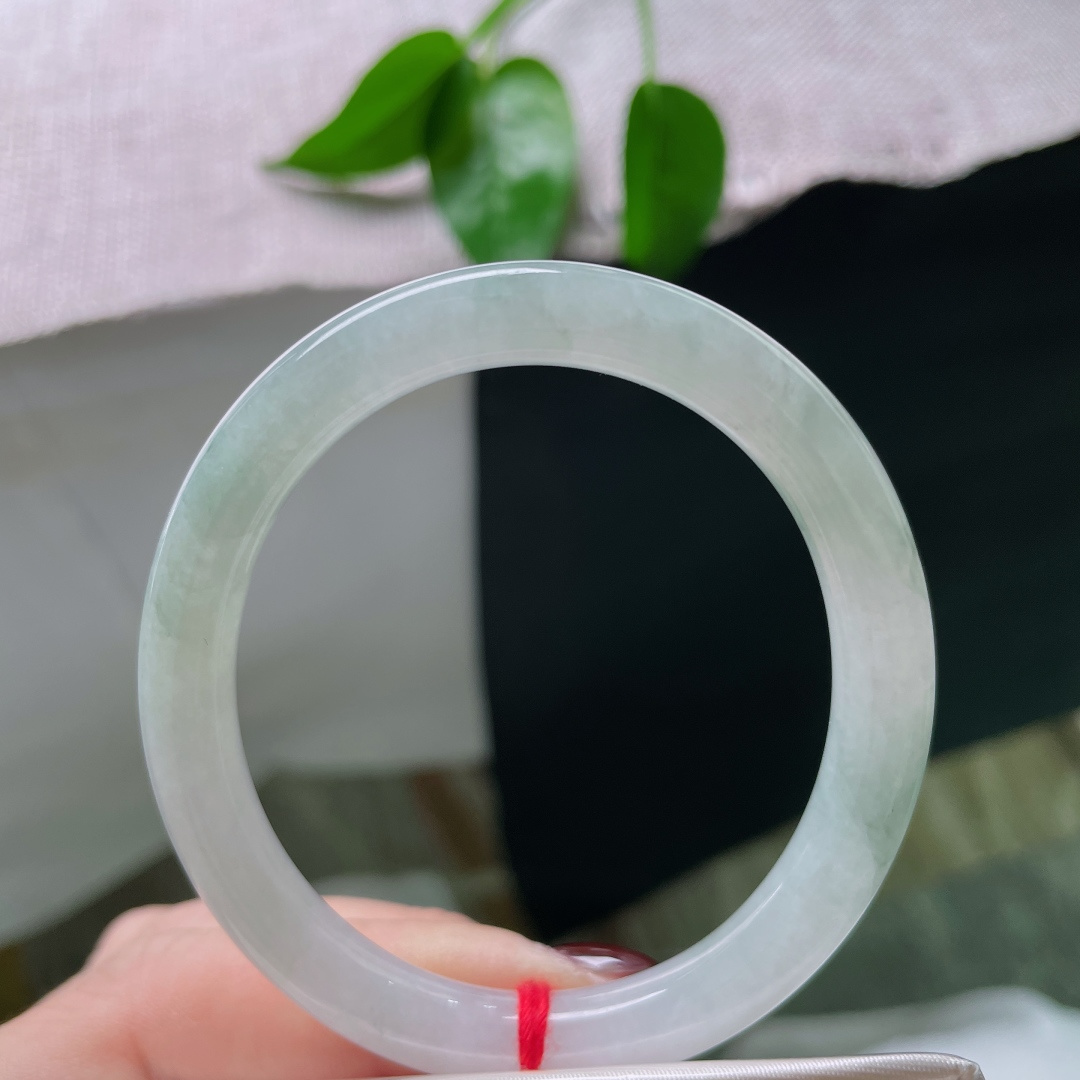 53.5（47.7）7.8，淡绿底贵妃，水头好，种老，温柔，小清新，皮纹，ss50362a