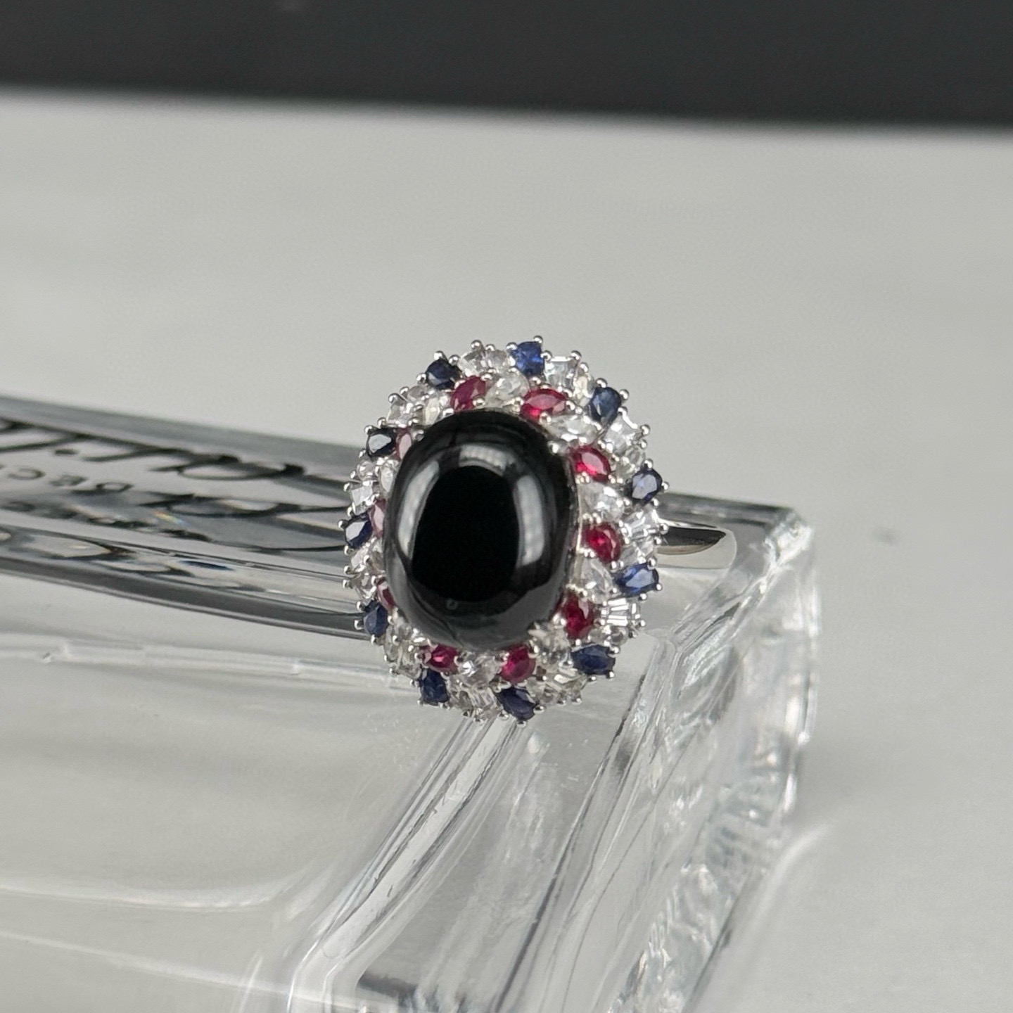 精品18k墨翠豪镶蛋面女戒 种好色正 黑度极好 打灯通透 油性十足 尺寸12.4