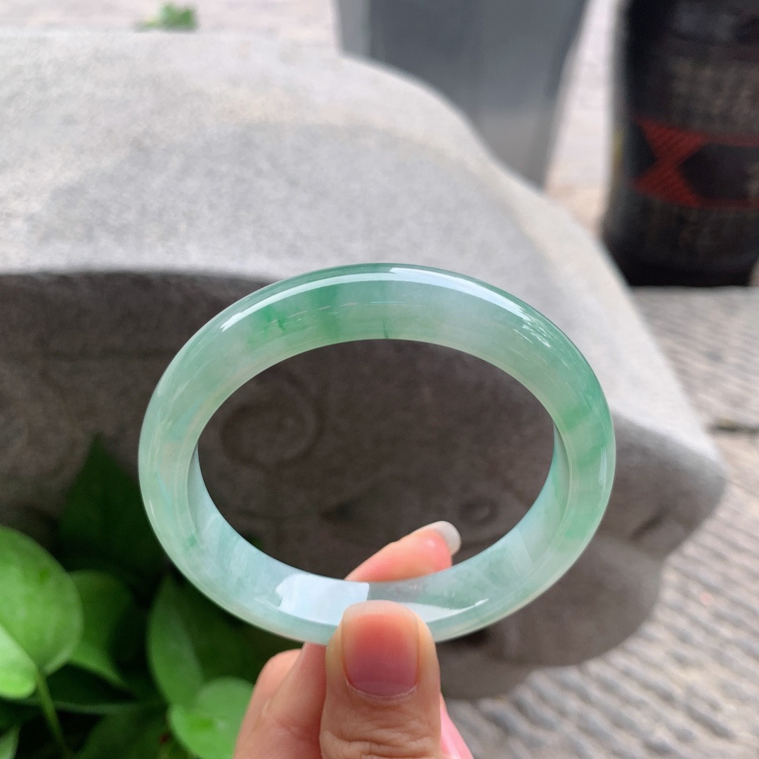 圈口56.8-11.8-8.1 【冰飘绿正圈手镯】正圈56 57可戴