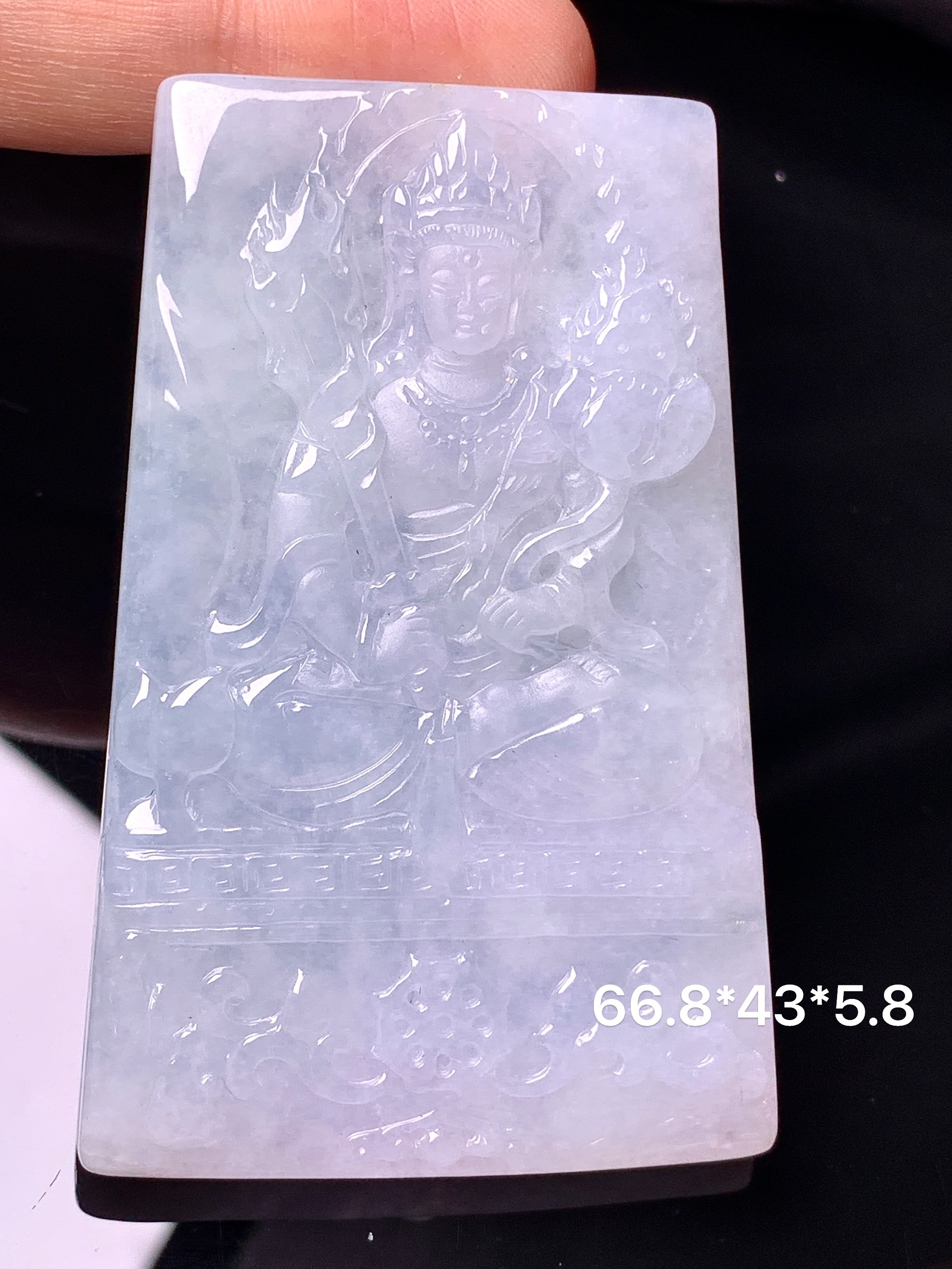 冰种度母观音菩萨吊坠 玉质细腻 色泽艳丽清新 水润亮眼 整体尺寸66.8*43*5.8d1