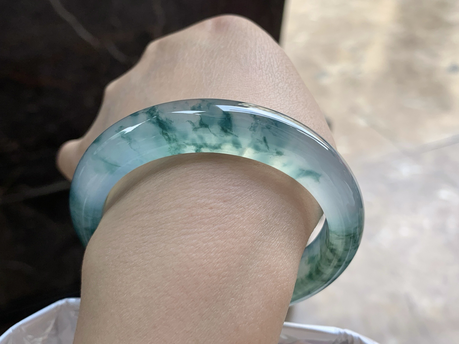 55-12.2-8.8

蓝花手镯^_^种水冰透