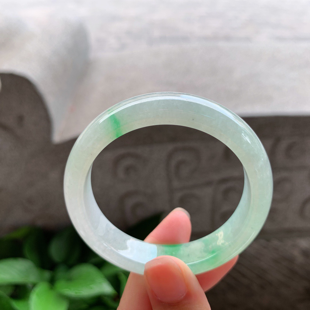 小圈口49.7-12.3-7.2 【阳绿正圈手镯】正圈49 50可戴