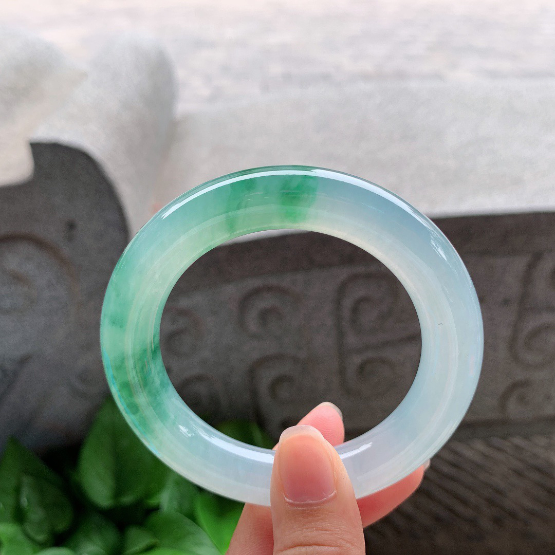 小圈口 53.8-11.7【冰种飘绿花圆条手镯】圆条53 54可戴