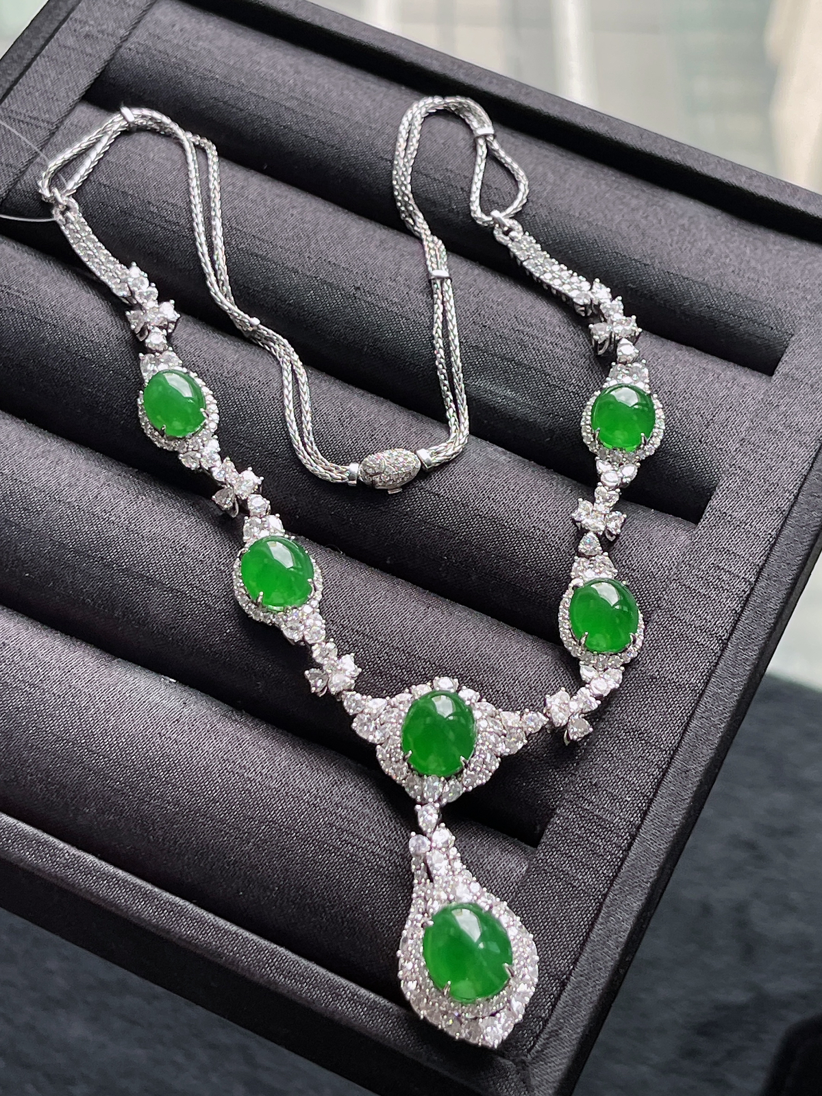 18k金 翡翠冰糯种满绿项链