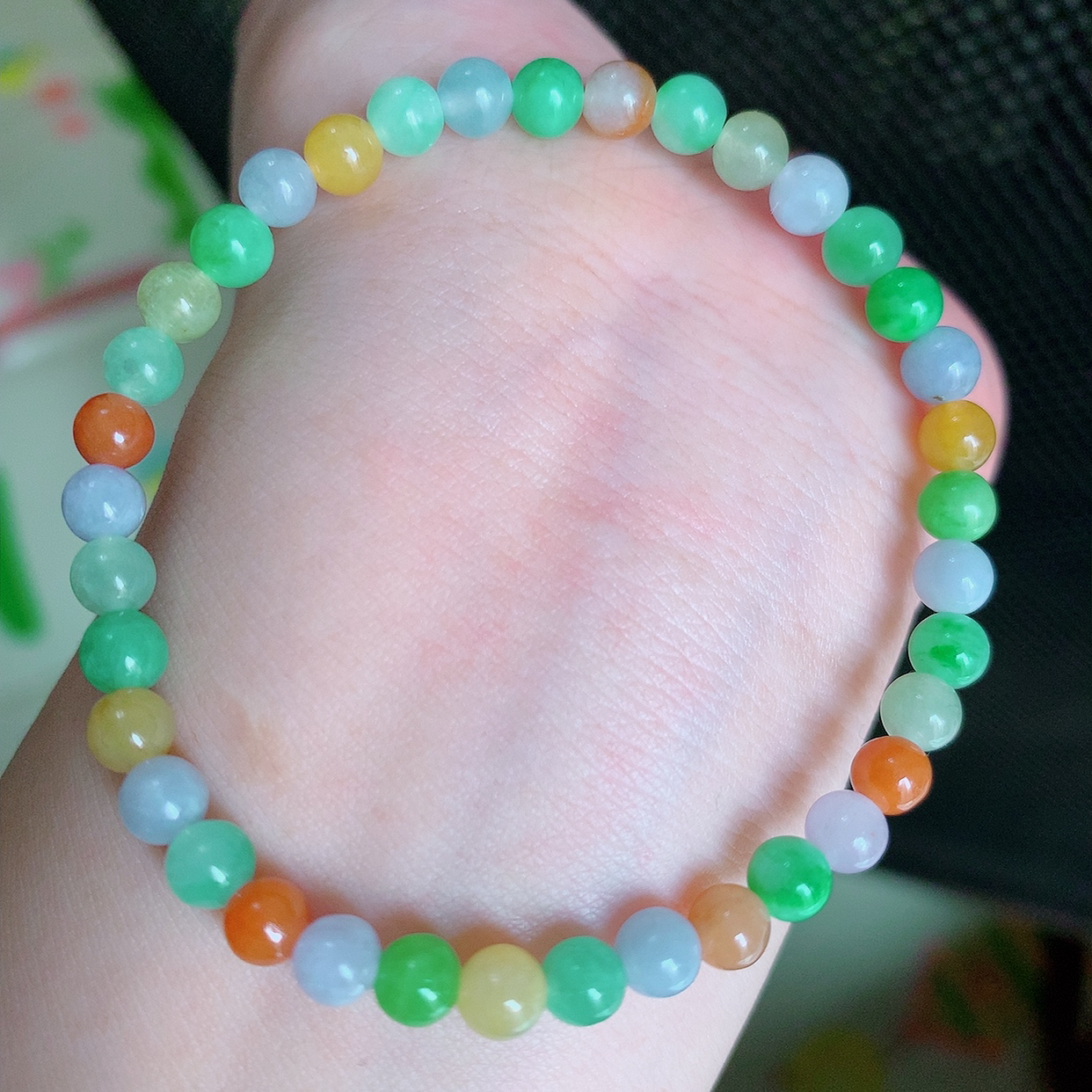 自然光实拍，冰润多宝翡翠手链，多彩翡翠手串，颜色丰富，料子细腻，高档大气，自戴送礼佳品！#001.1取一尺寸5mm