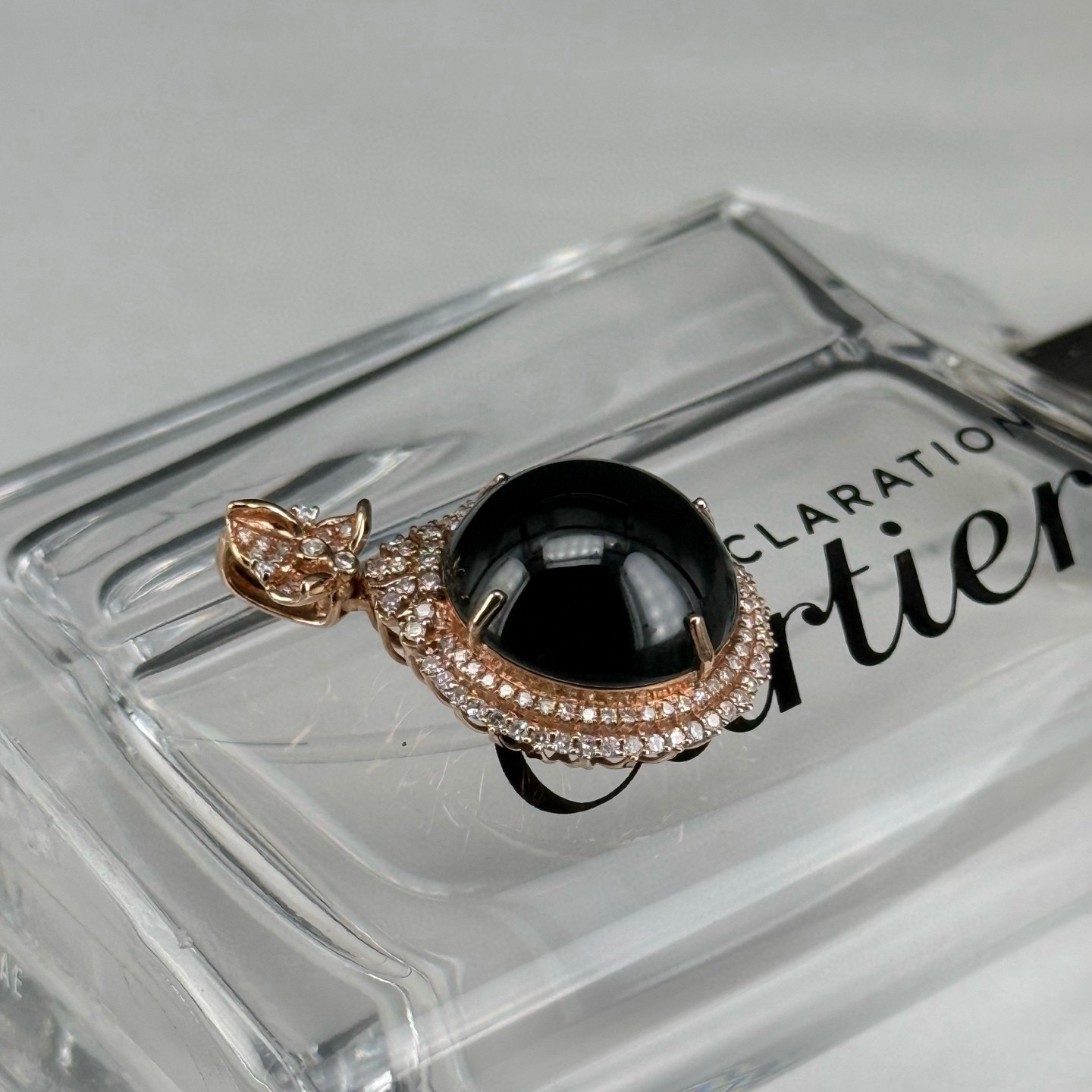 精品18k墨翠蛋面吊坠 种好色正 黑度极好 打灯通透 油性十足 尺寸30.5