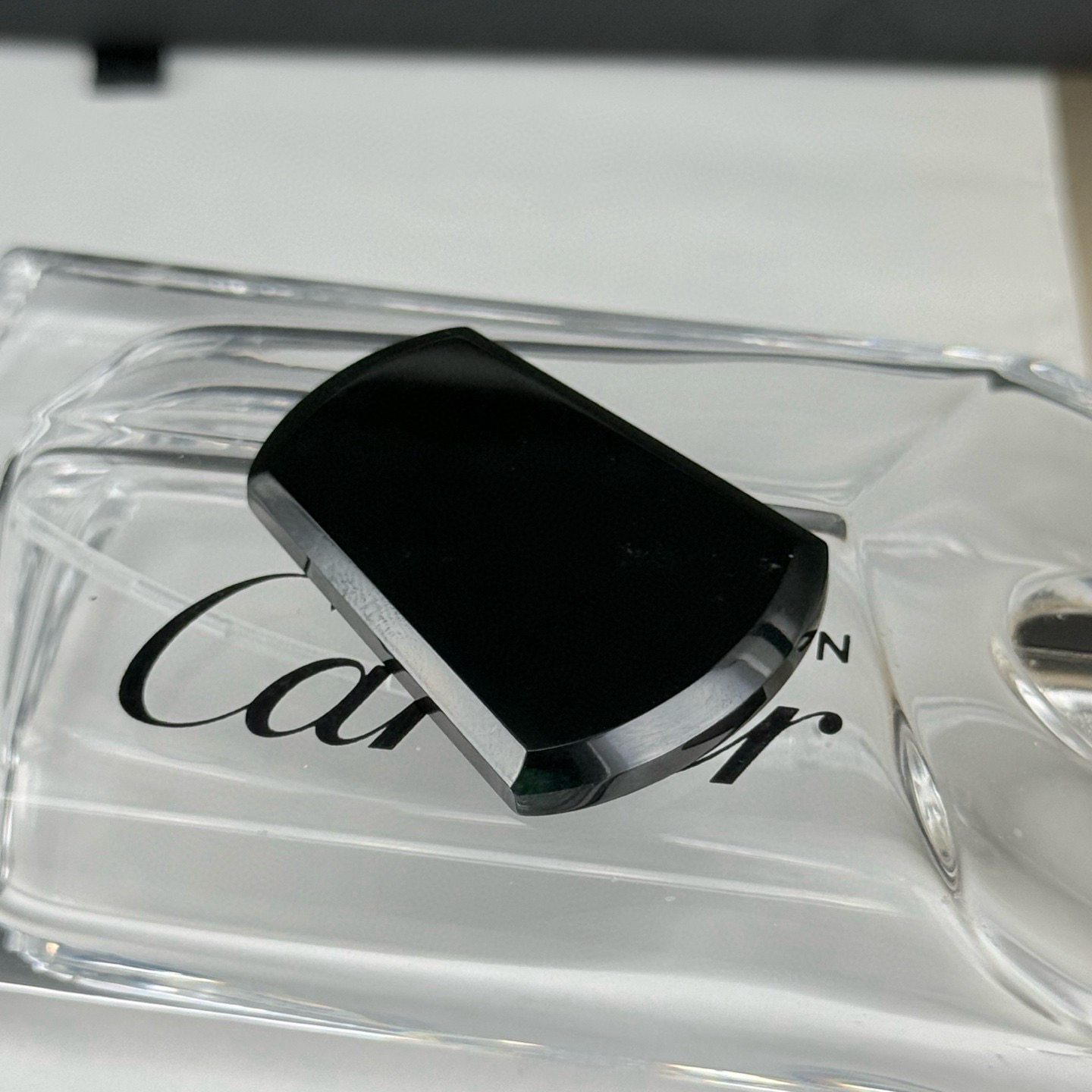 精品墨翠无事牌 种好色正 黑度极好 打灯通透 油性十足 尺寸36.3