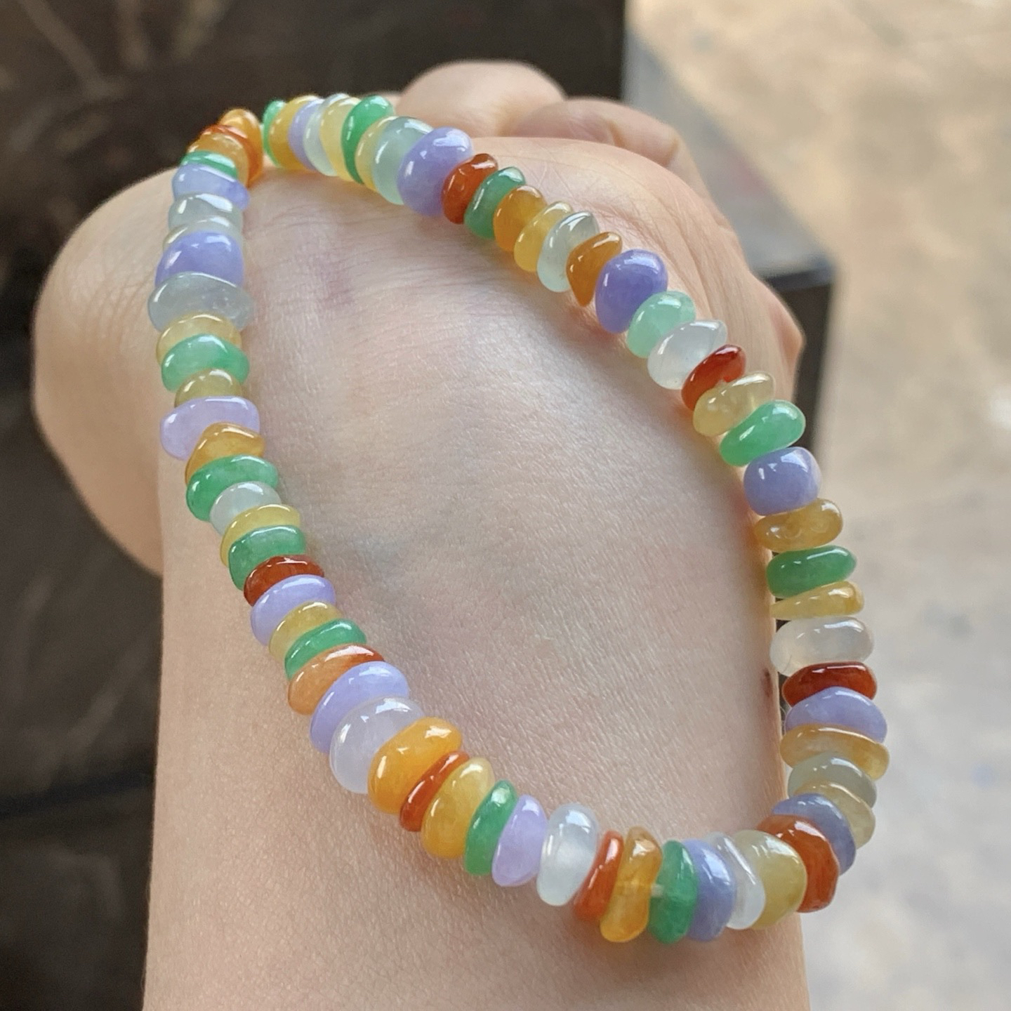 多彩手串^_^鲜艳 玉质温润 特色