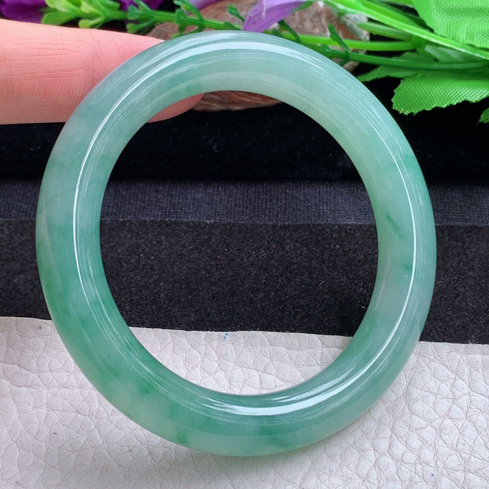 xc实拍54*10.8*10.2美人镯 天然缅甸翡翠a货手镯飘花圆条玉镯子