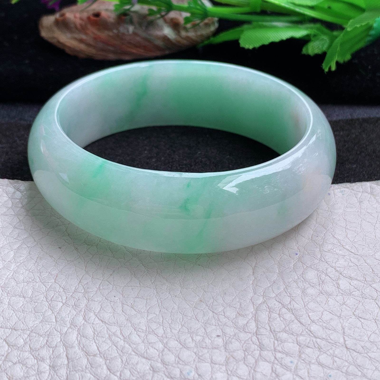 xc大圈口59*19.5*8轮胎镯 天然缅甸翡翠a货手镯冰飘花大气正圈玉镯子