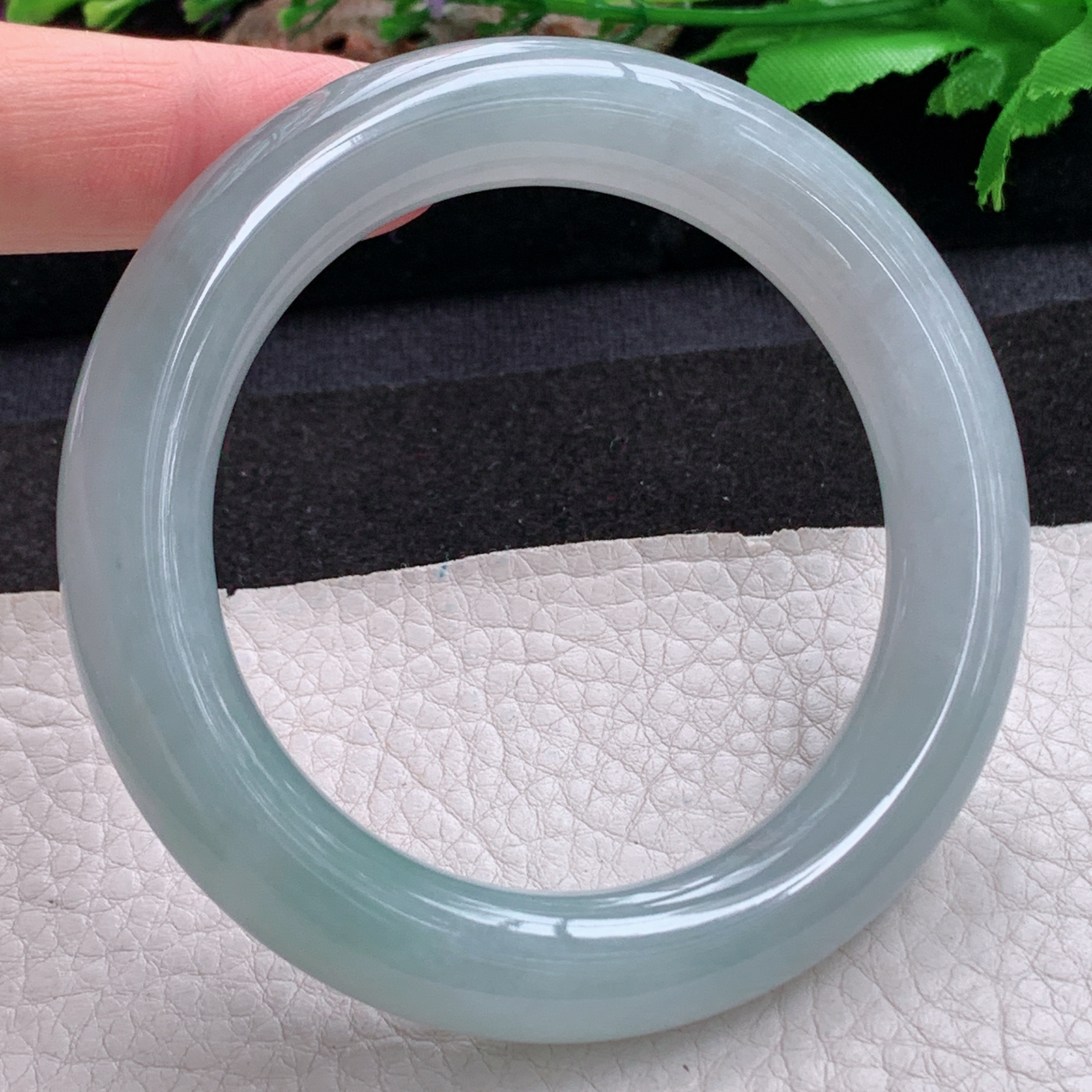 cc实拍55.5*11.6美人镯 天然缅甸翡翠a货手镯晴水圆条玉镯子