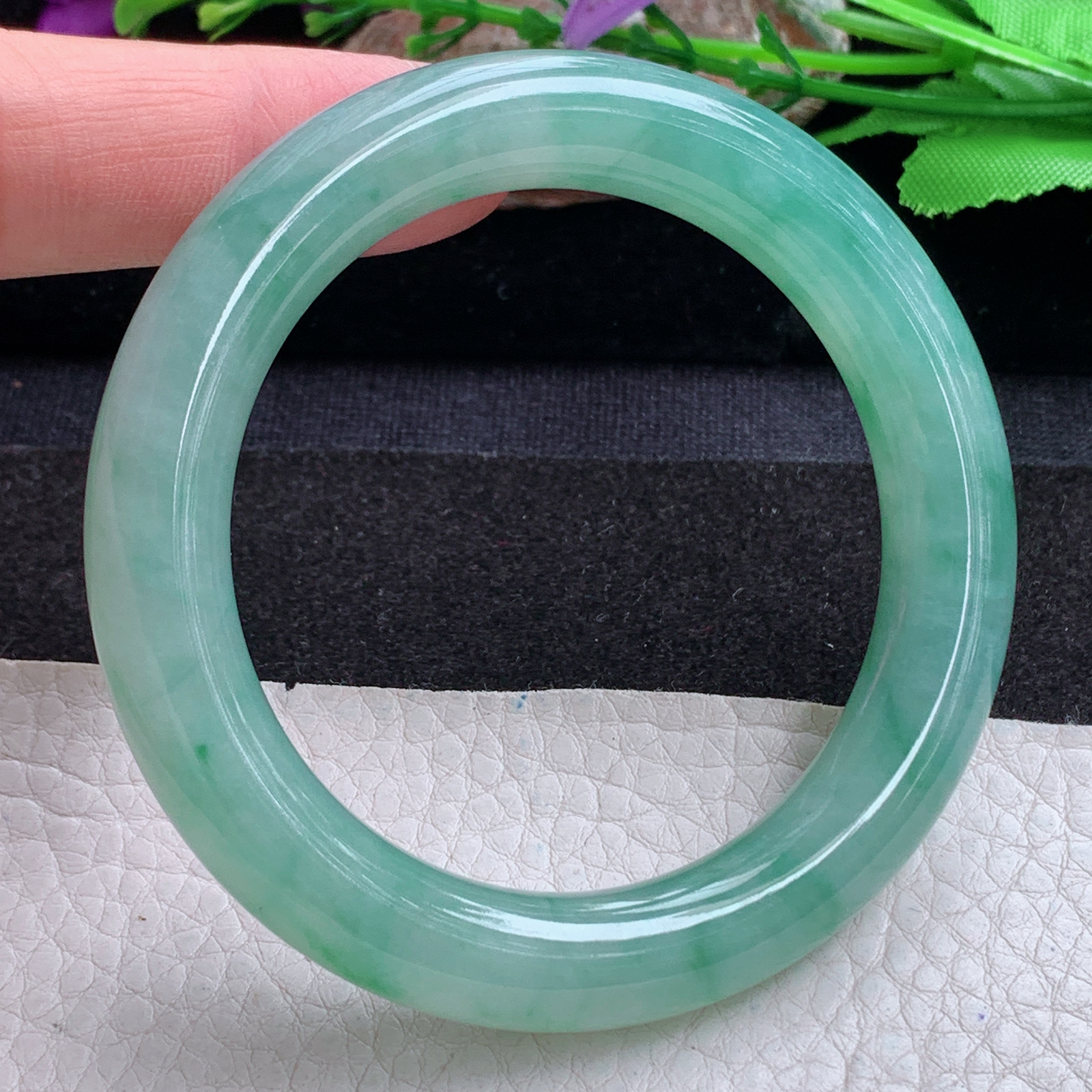 xc实拍54*10.8*10.2美人镯 天然缅甸翡翠a货手镯飘花圆条玉镯子