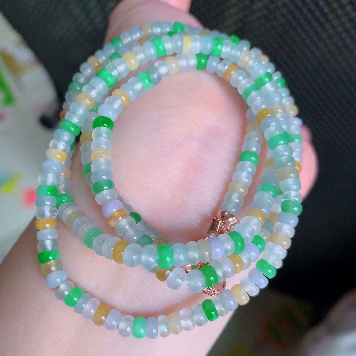 自然光实拍，冰种多宝翡翠项链，冰多彩翡翠珠链，颜色丰富，料子细腻，高档大气，自戴送礼佳品！#001.1取一尺寸4.5