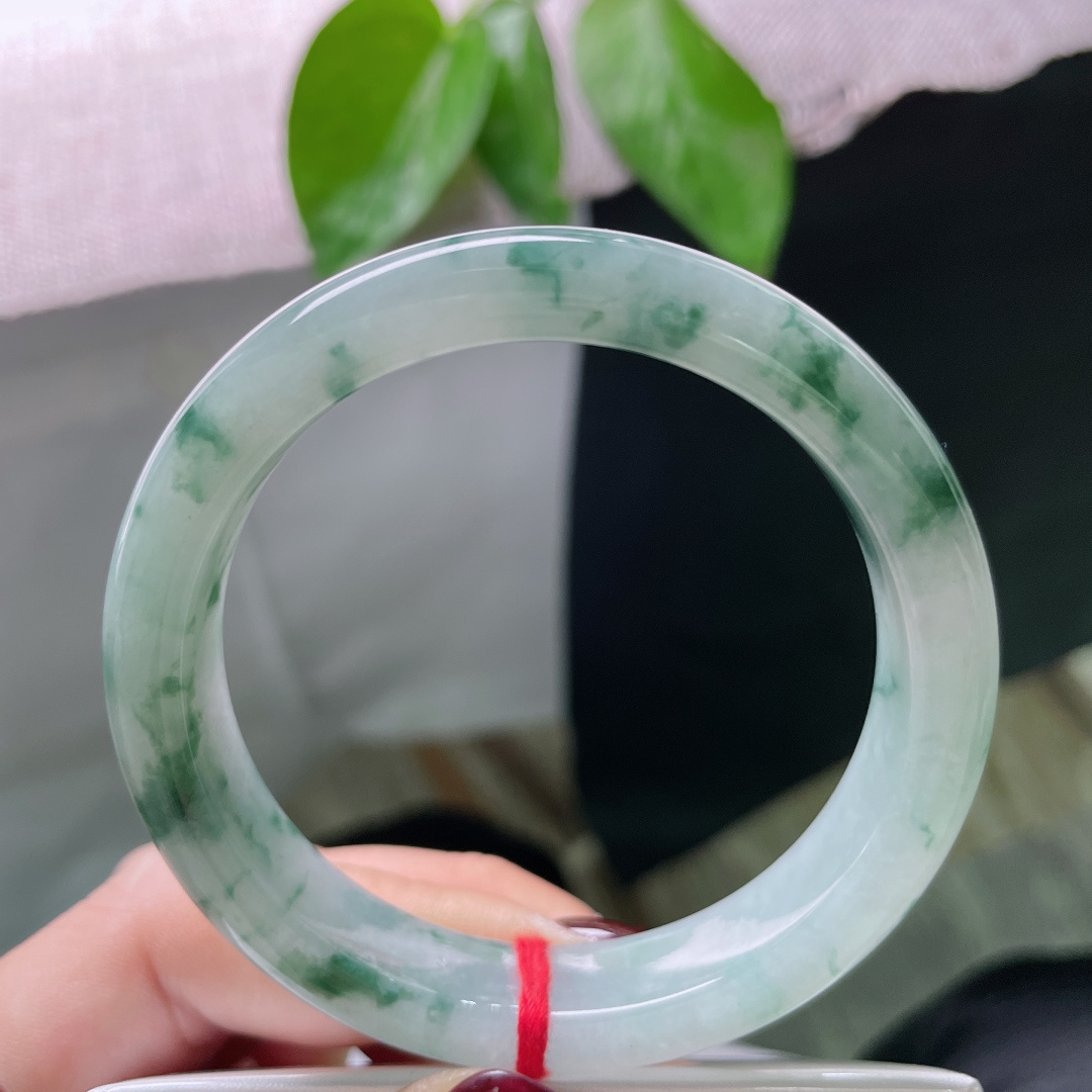 54/11.8/7.8，飘花正圈，是空山新雨后的清透，飘花是大师随意泼洒的墨痕，无裂，ss49417a