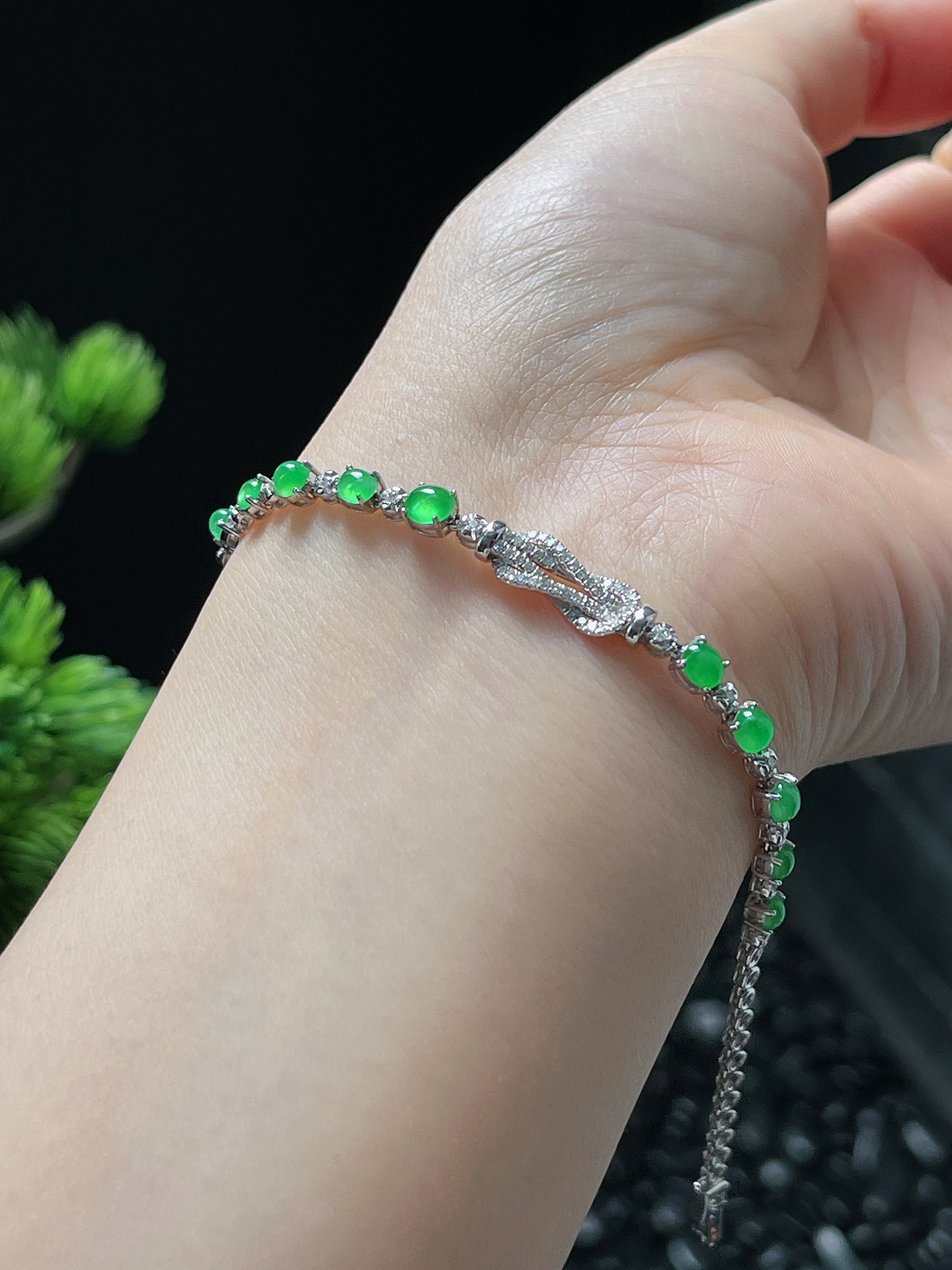 18k金 翡翠冰种绿色手链